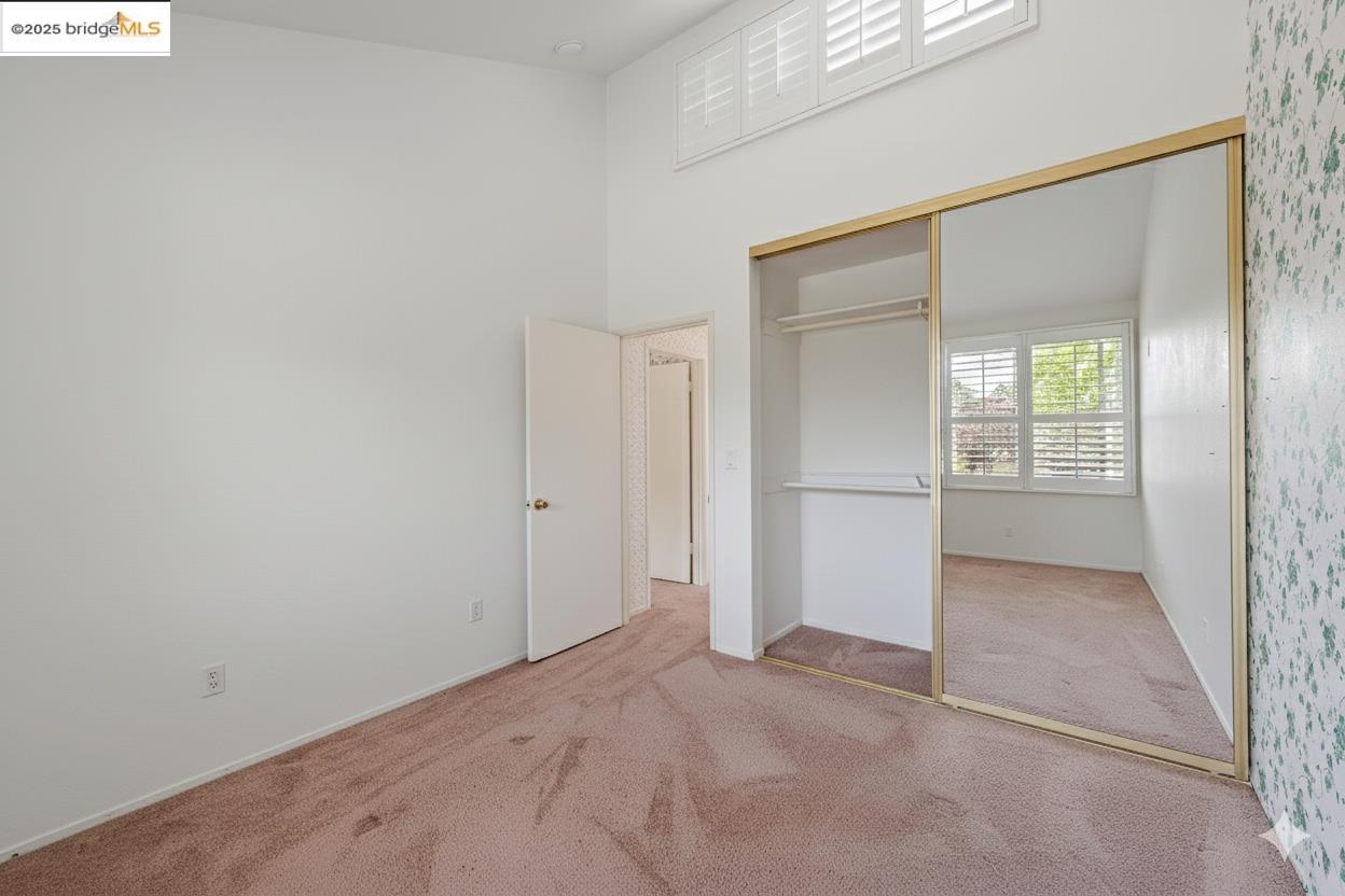 Detail Gallery Image 7 of 38 For 1160 Marianas Ln, Alameda,  CA 94502 - 3 Beds | 2/1 Baths