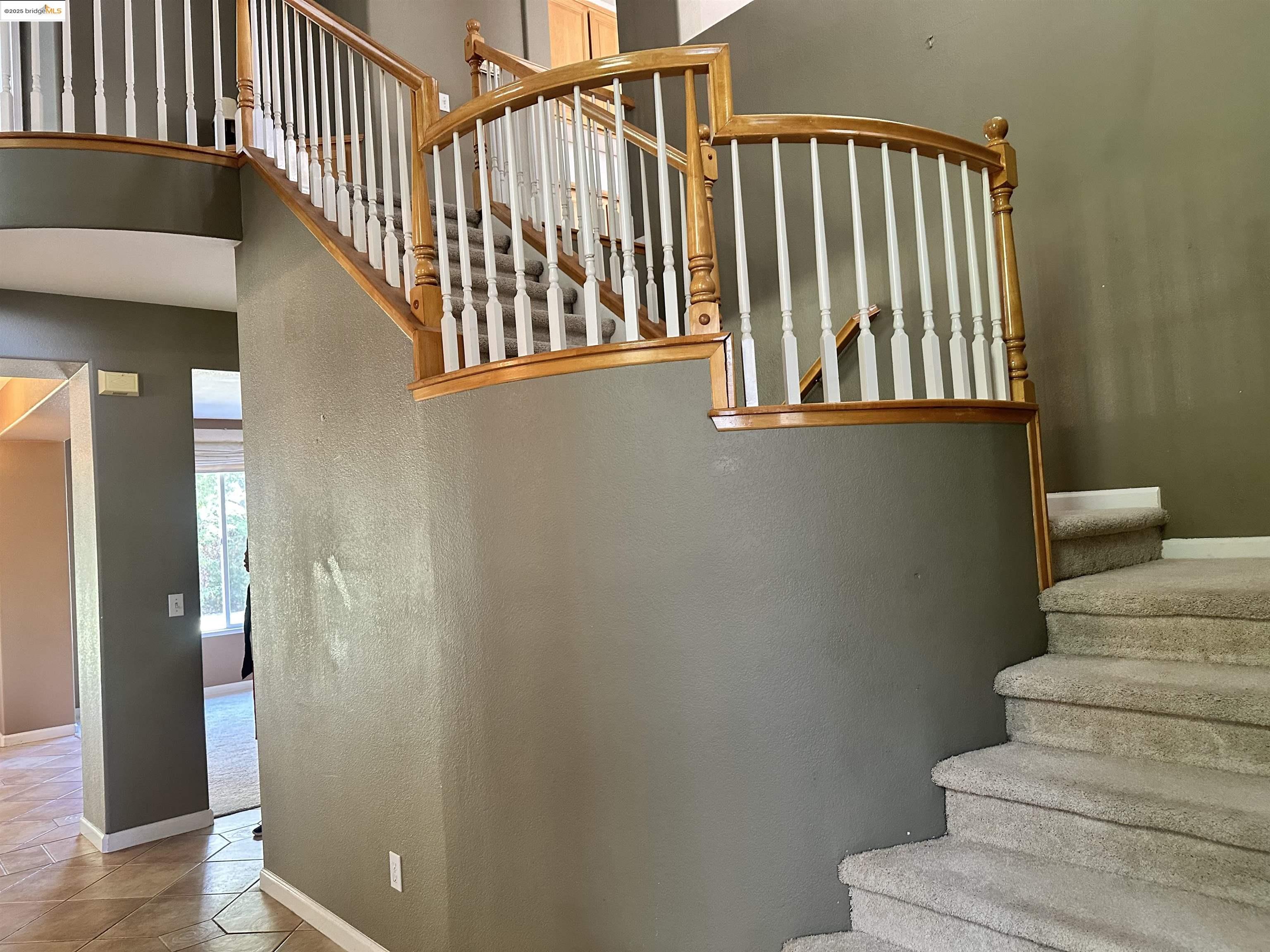 Detail Gallery Image 7 of 18 For 1531 Siemering Wy, Stockton,  CA 95209-9999 - 4 Beds | 3/1 Baths