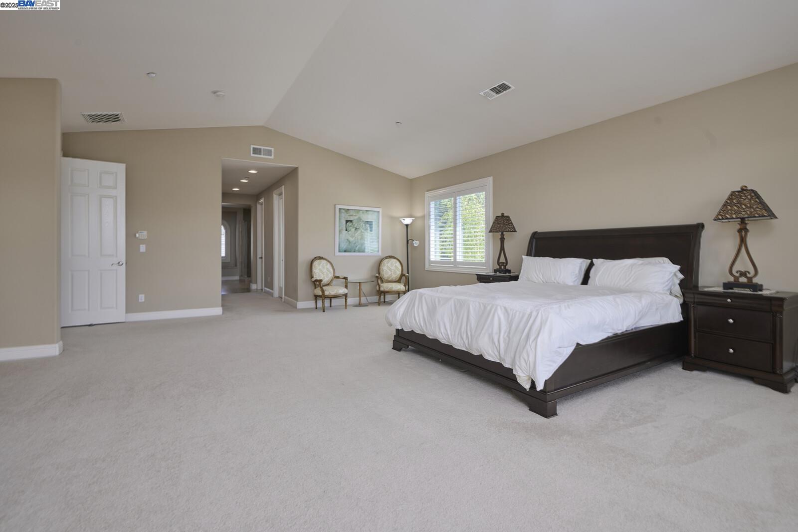 Detail Gallery Image 18 of 27 For 3272 Ashbourne Cir, San Ramon,  CA 94583 - 5 Beds | 5/1 Baths
