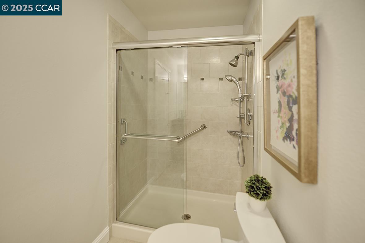 Photo #33: 41105704 Listing: Photo #33