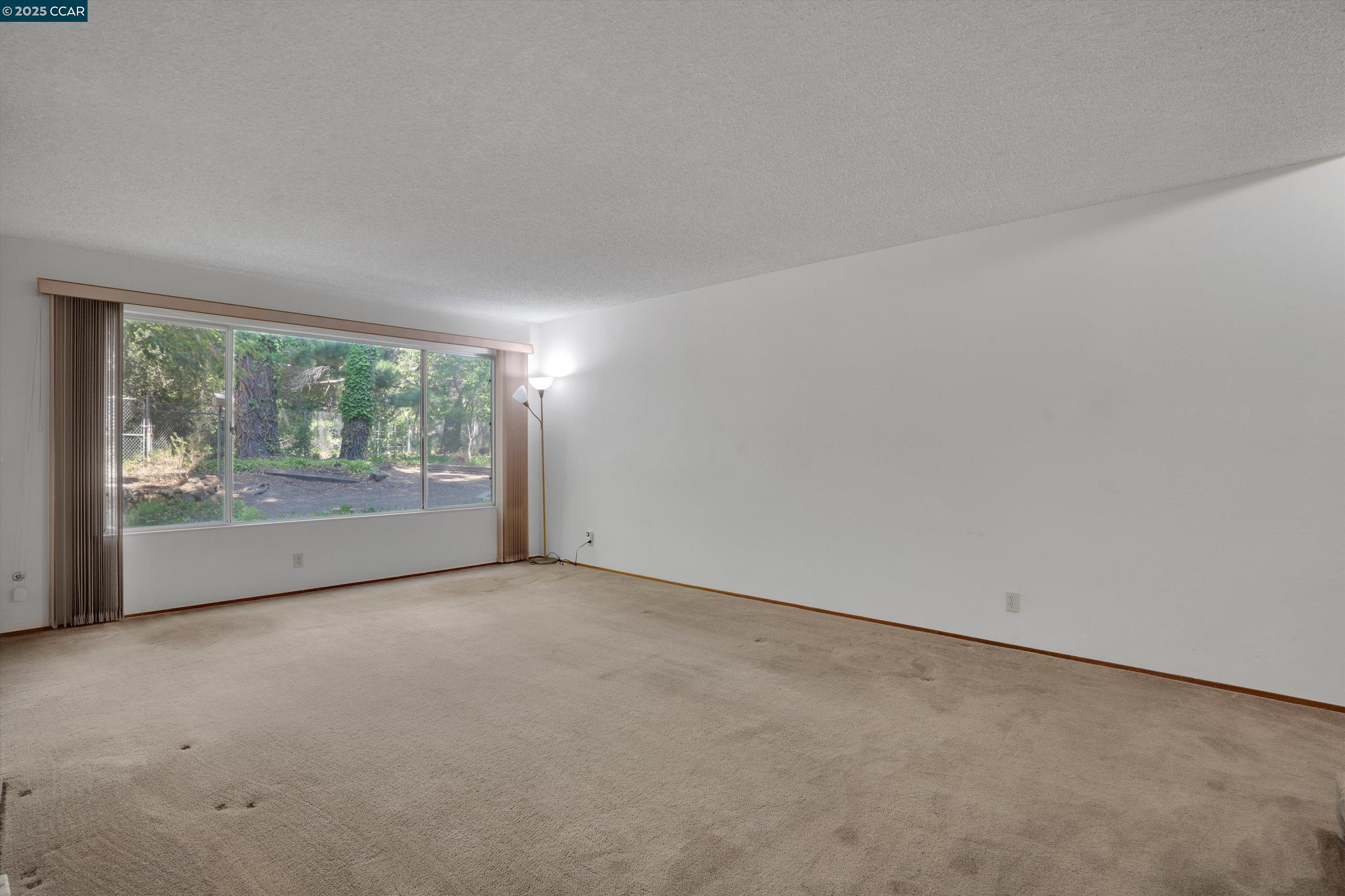 Detail Gallery Image 14 of 33 For 663 Abrigo Ct, San Ramon,  CA 94583 - 3 Beds | 2/1 Baths