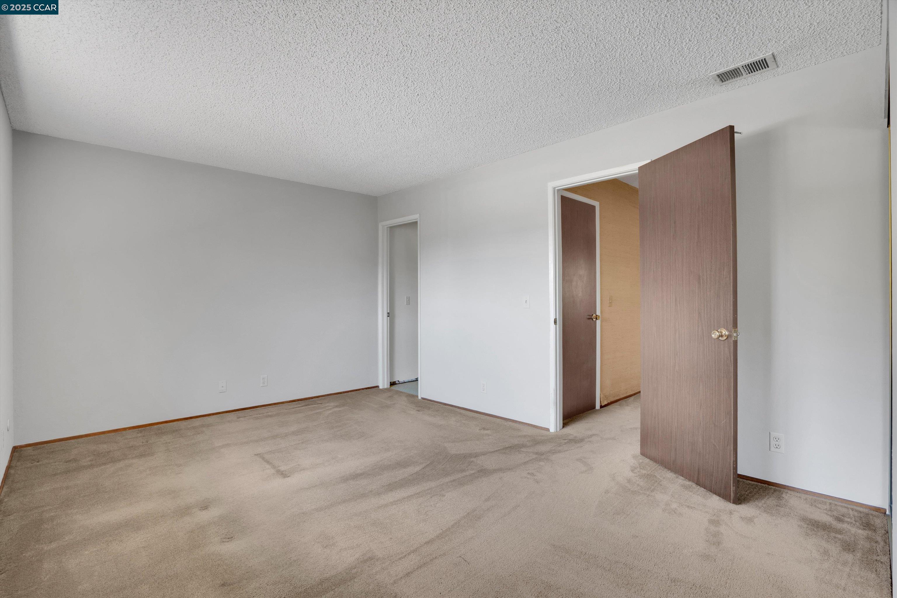 Detail Gallery Image 18 of 33 For 663 Abrigo Ct, San Ramon,  CA 94583 - 3 Beds | 2/1 Baths