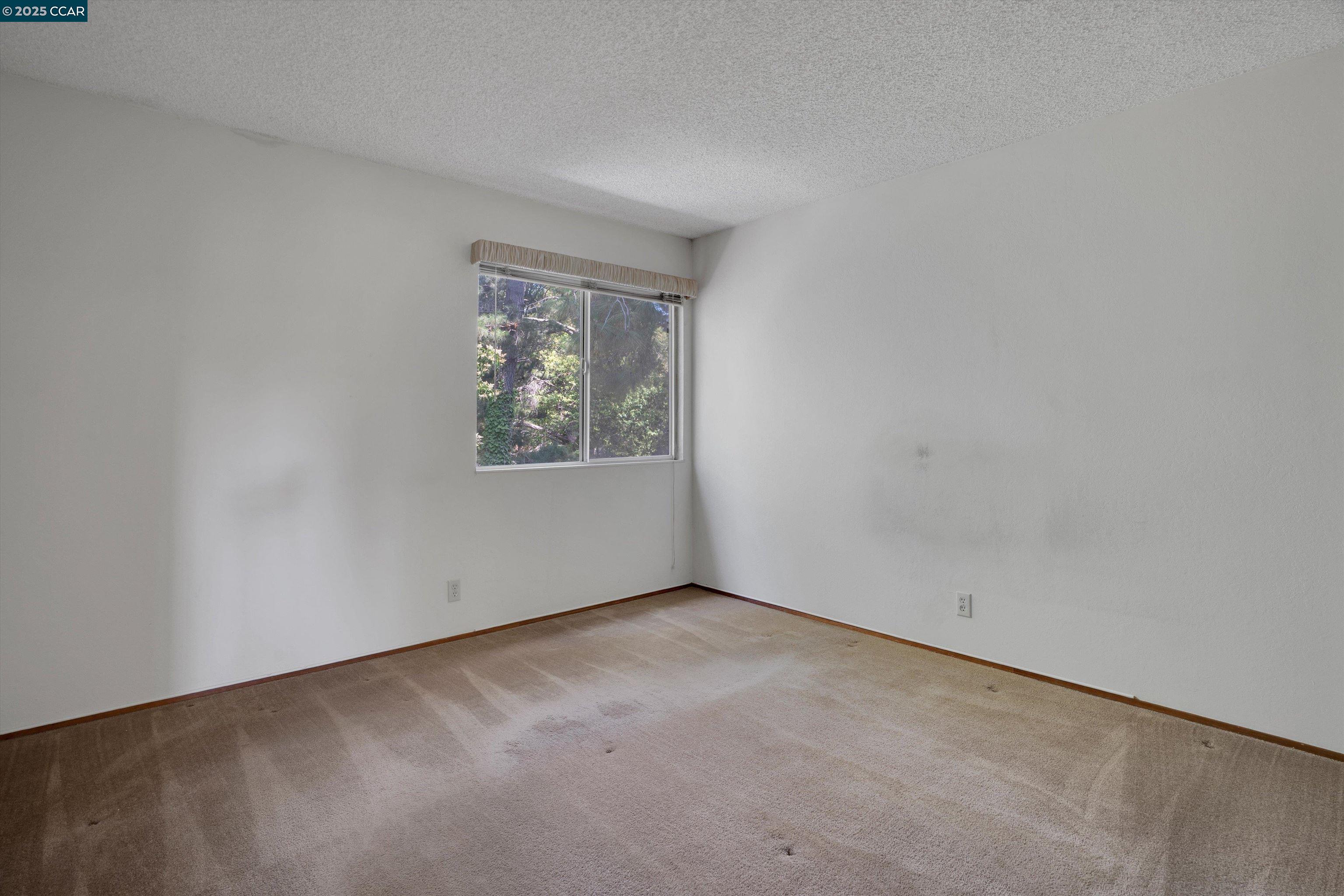 Detail Gallery Image 22 of 33 For 663 Abrigo Ct, San Ramon,  CA 94583 - 3 Beds | 2/1 Baths