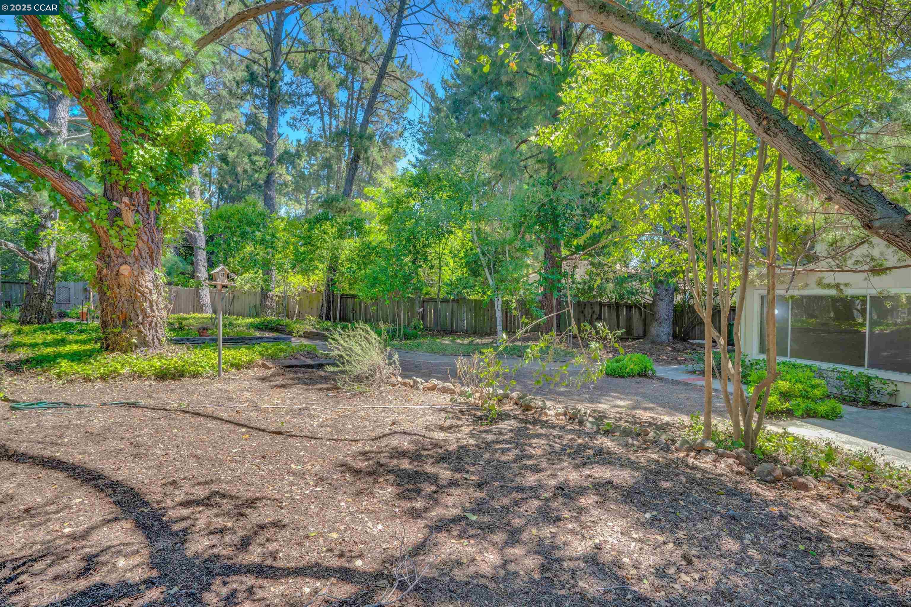Detail Gallery Image 26 of 33 For 663 Abrigo Ct, San Ramon,  CA 94583 - 3 Beds | 2/1 Baths