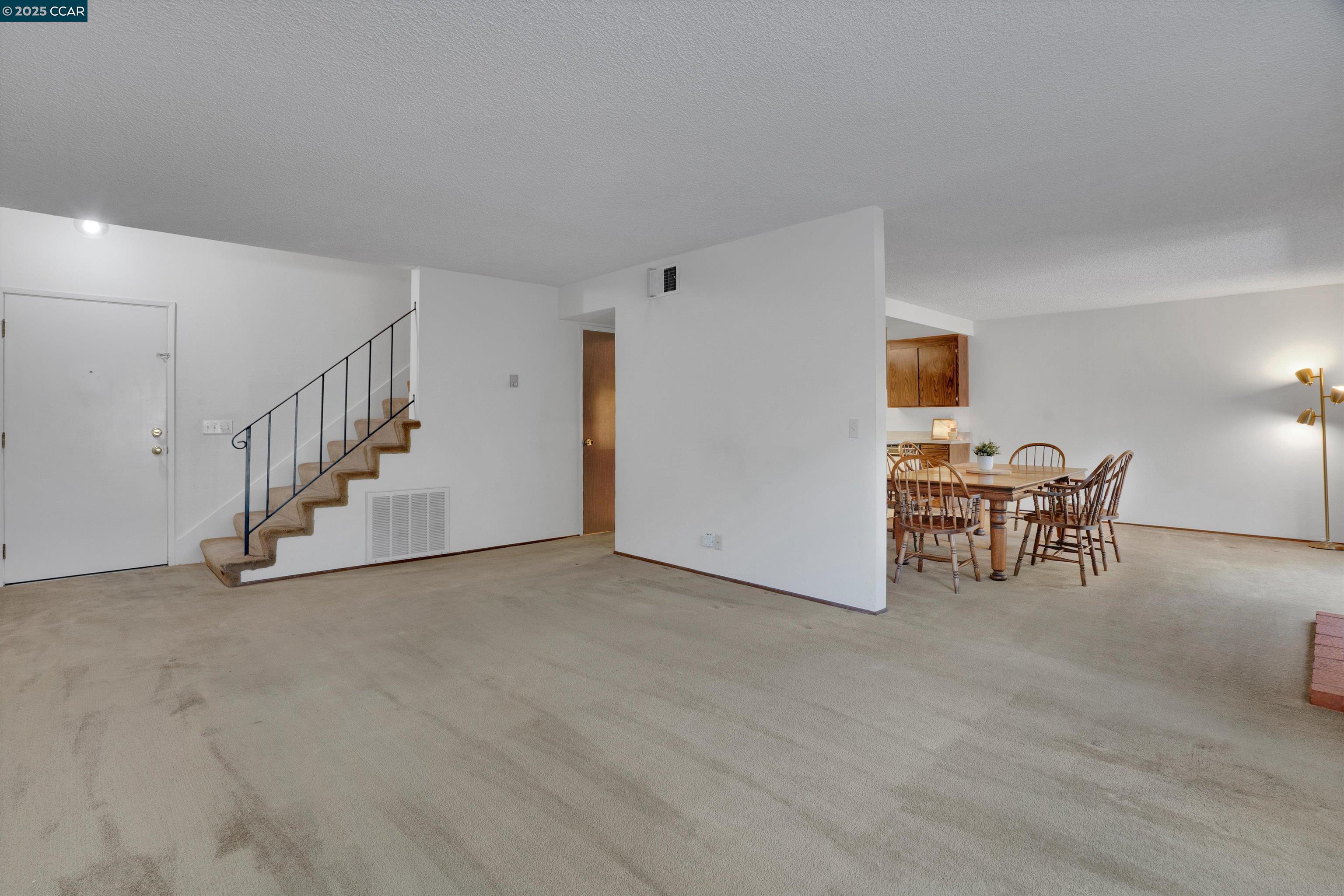 Detail Gallery Image 7 of 33 For 663 Abrigo Ct, San Ramon,  CA 94583 - 3 Beds | 2/1 Baths