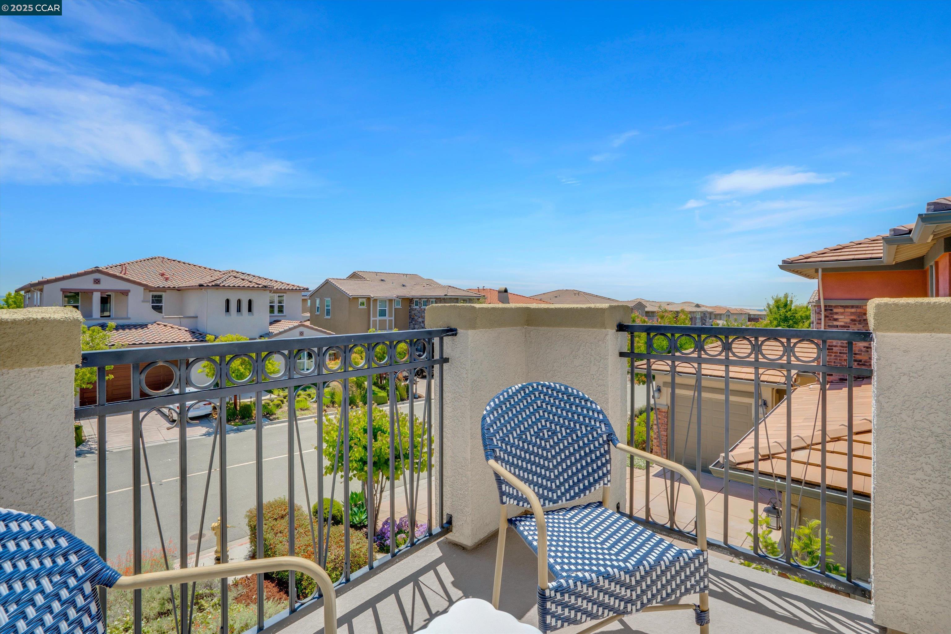 Detail Gallery Image 23 of 52 For 50 Stirling Way, Hayward,  CA 94542 - 4 Beds | 4/1 Baths