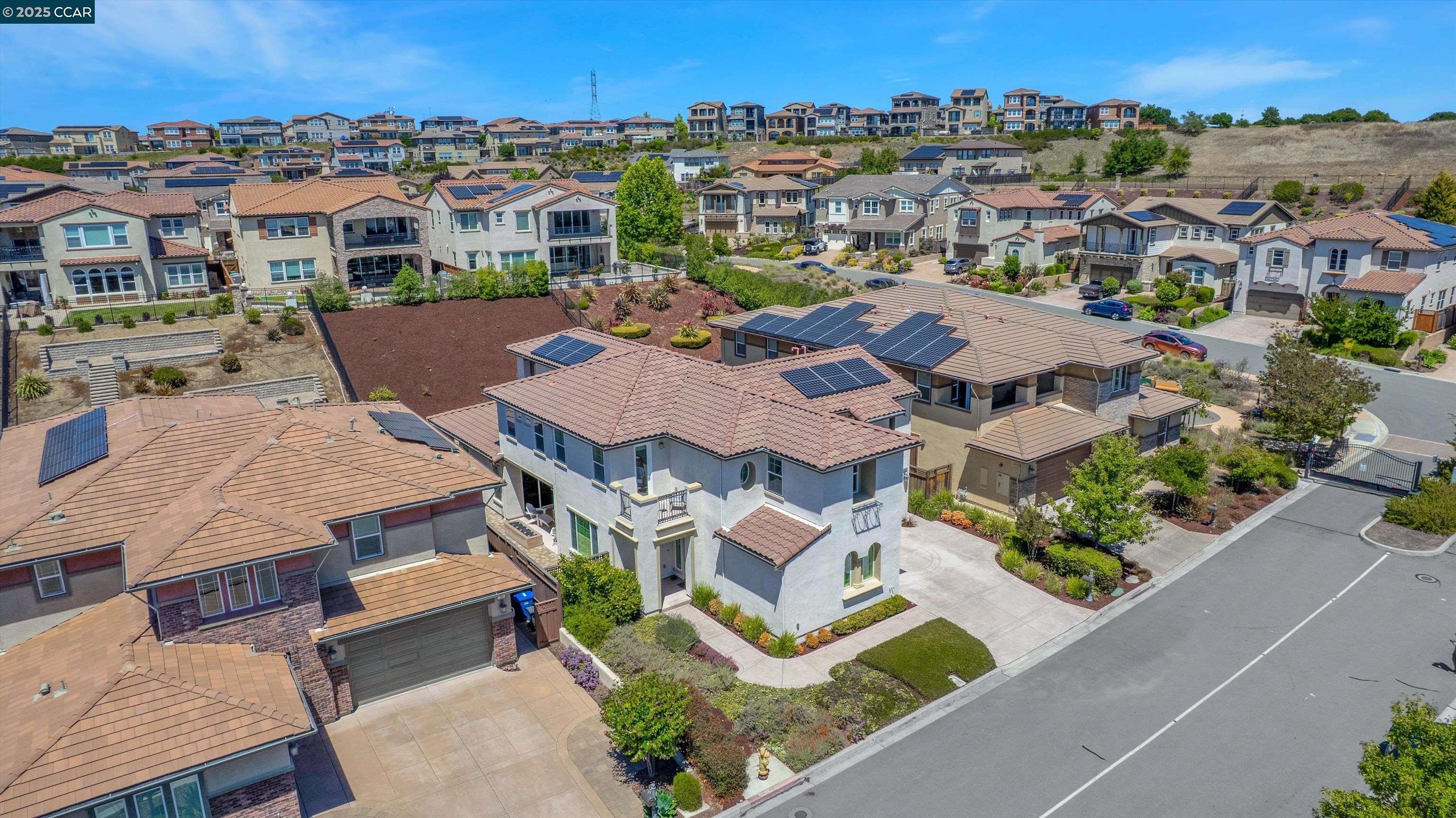 Detail Gallery Image 48 of 52 For 50 Stirling Way, Hayward,  CA 94542 - 4 Beds | 4/1 Baths
