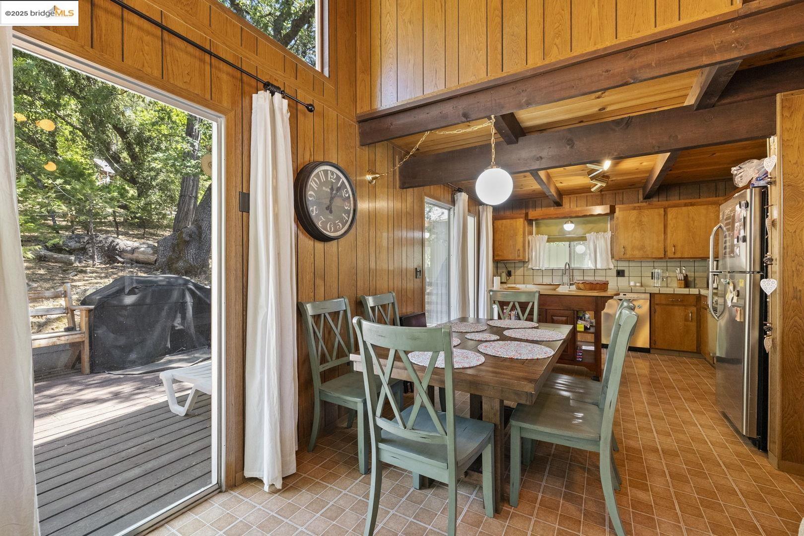 Detail Gallery Image 13 of 30 For 23255 Oak View Dr, Twain Harte,  CA 95383 - 3 Beds | 2 Baths