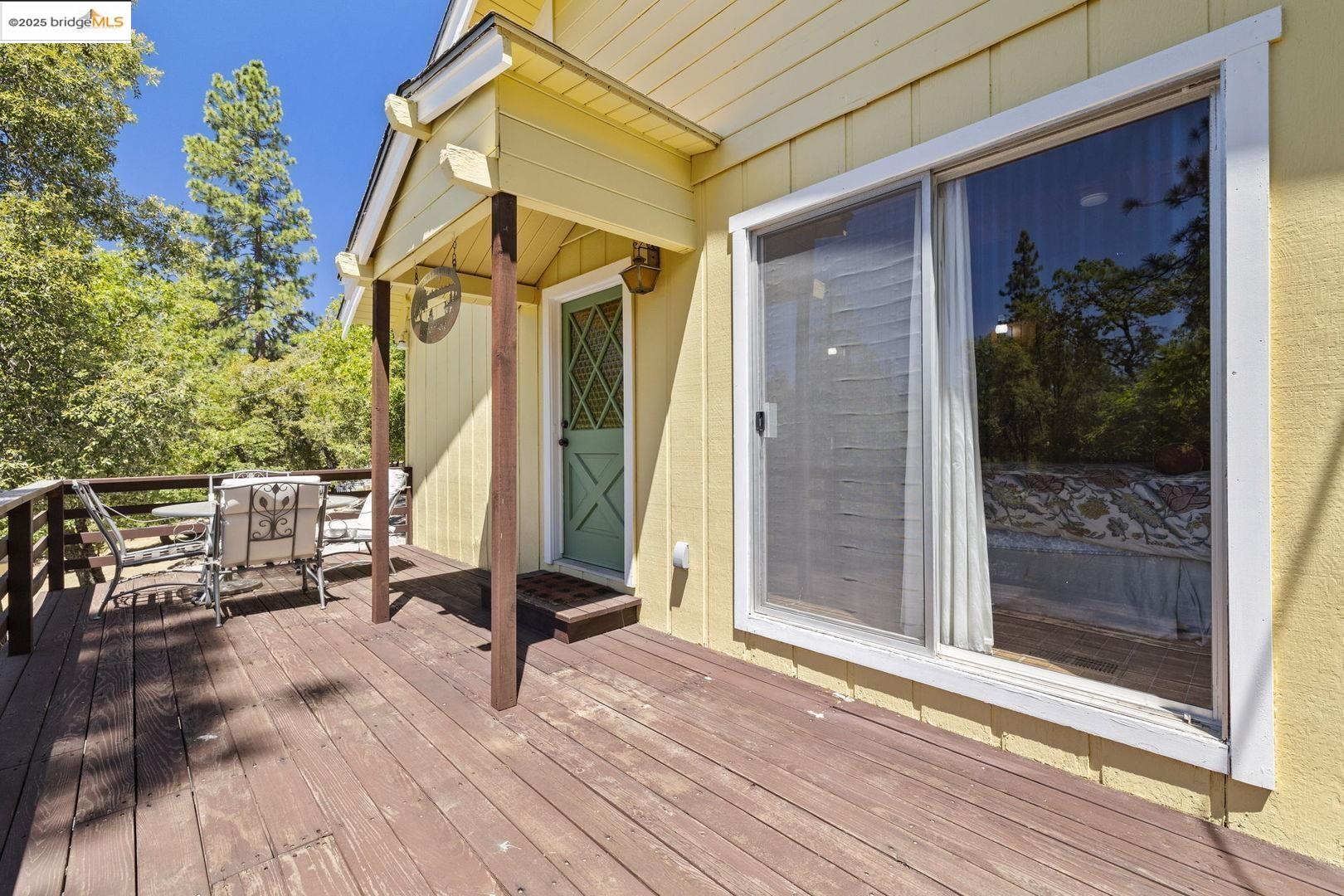 Detail Gallery Image 3 of 30 For 23255 Oak View Dr, Twain Harte,  CA 95383 - 3 Beds | 2 Baths