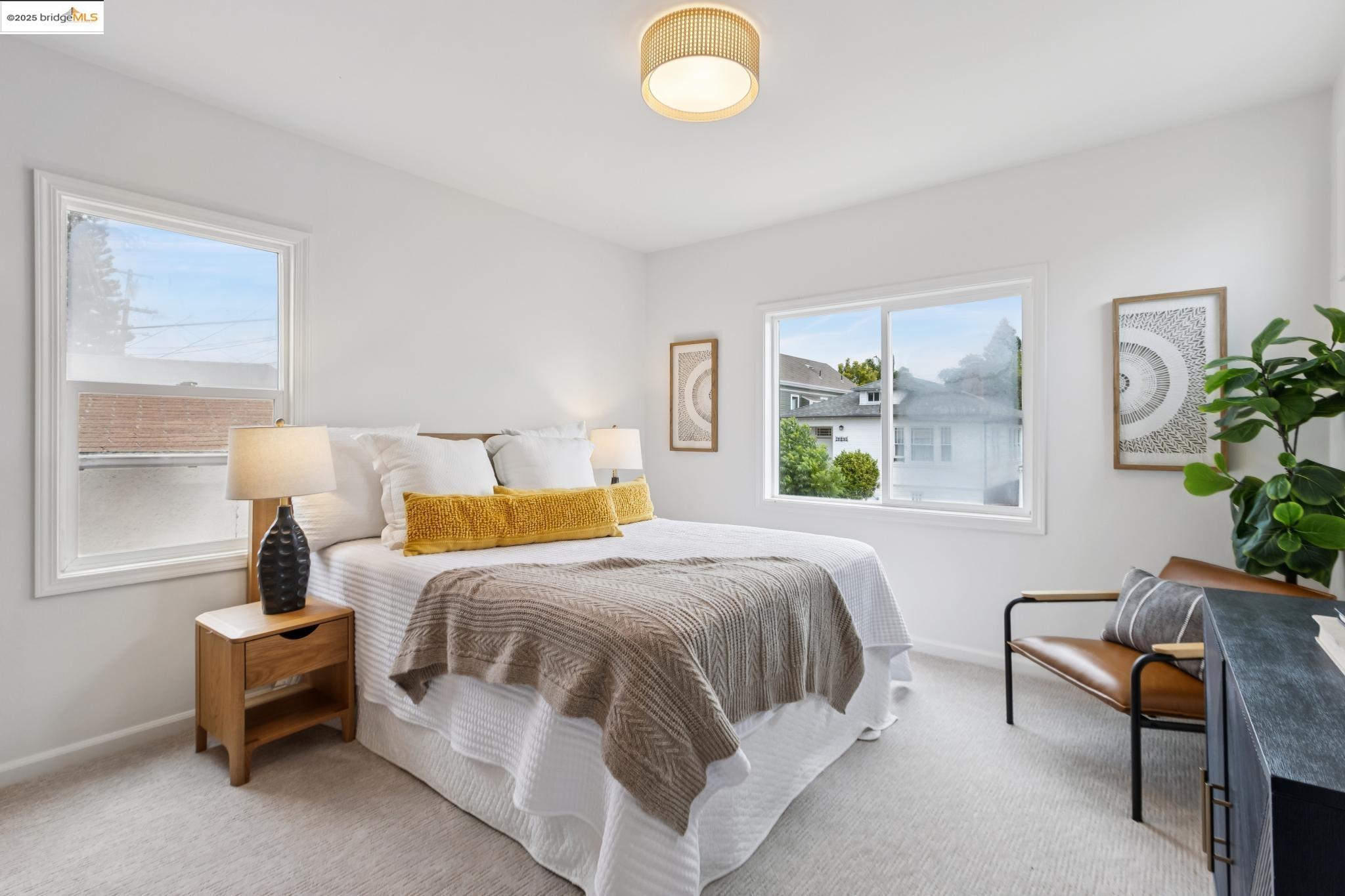 1415 67Th St, Berkeley, California 94702, 2 Bedrooms Bedrooms, 4 Rooms Rooms,1 BathroomBathrooms,Residential,For Sale,1415 67Th St,41105724