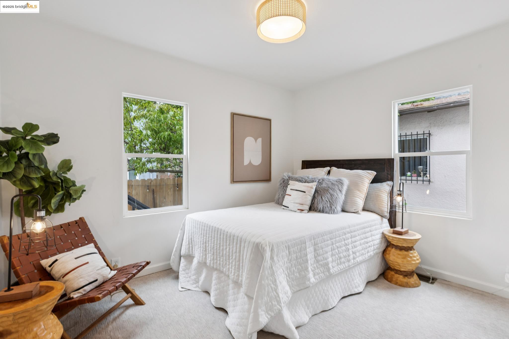 1415 67Th St, Berkeley, California 94702, 2 Bedrooms Bedrooms, 4 Rooms Rooms,1 BathroomBathrooms,Residential,For Sale,1415 67Th St,41105724