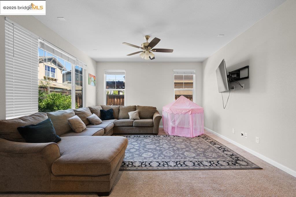 511 Viola Ct, Brentwood, California 94513, 5 Bedrooms Bedrooms, 10 Rooms Rooms,3 BathroomsBathrooms,Residential,For Sale,511 Viola Ct,41105725
