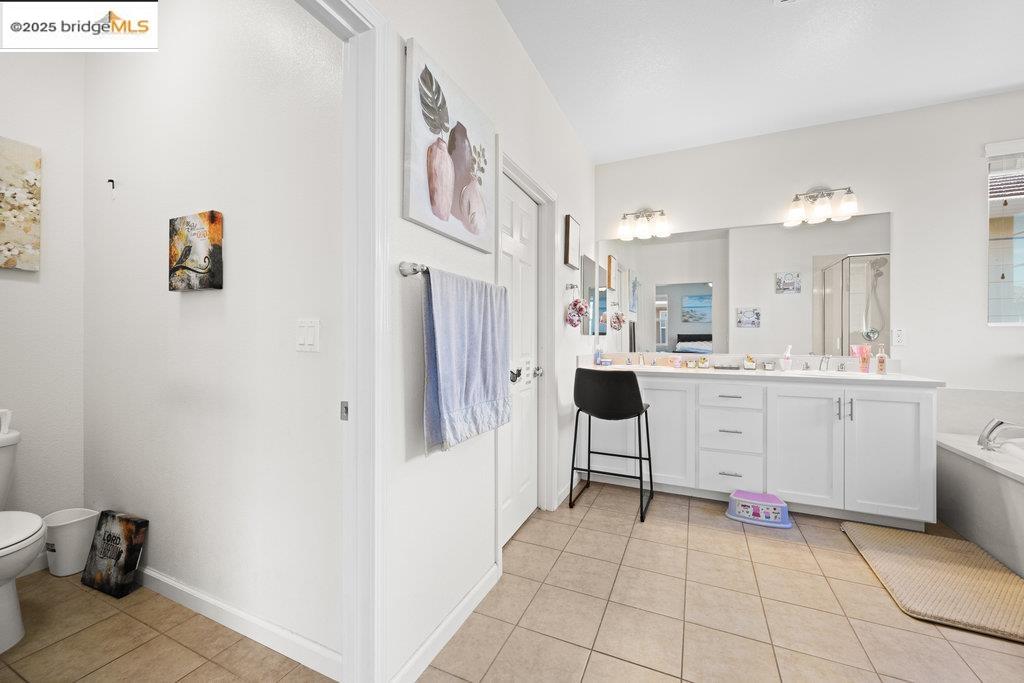 511 Viola Ct, Brentwood, California 94513, 5 Bedrooms Bedrooms, 10 Rooms Rooms,3 BathroomsBathrooms,Residential,For Sale,511 Viola Ct,41105725