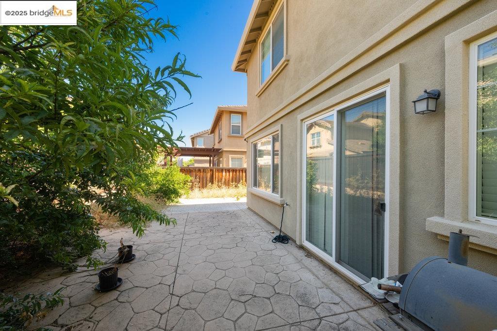 511 Viola Ct, Brentwood, California 94513, 5 Bedrooms Bedrooms, 10 Rooms Rooms,3 BathroomsBathrooms,Residential,For Sale,511 Viola Ct,41105725