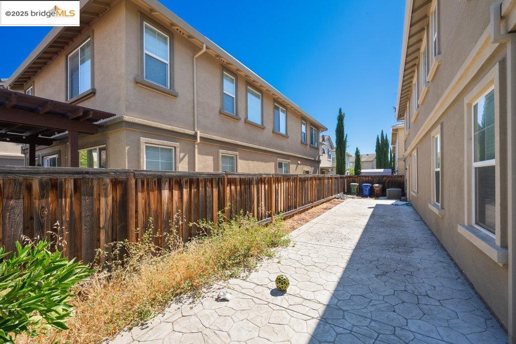 511 Viola Ct, Brentwood, California 94513, 5 Bedrooms Bedrooms, 10 Rooms Rooms,3 BathroomsBathrooms,Residential,For Sale,511 Viola Ct,41105725