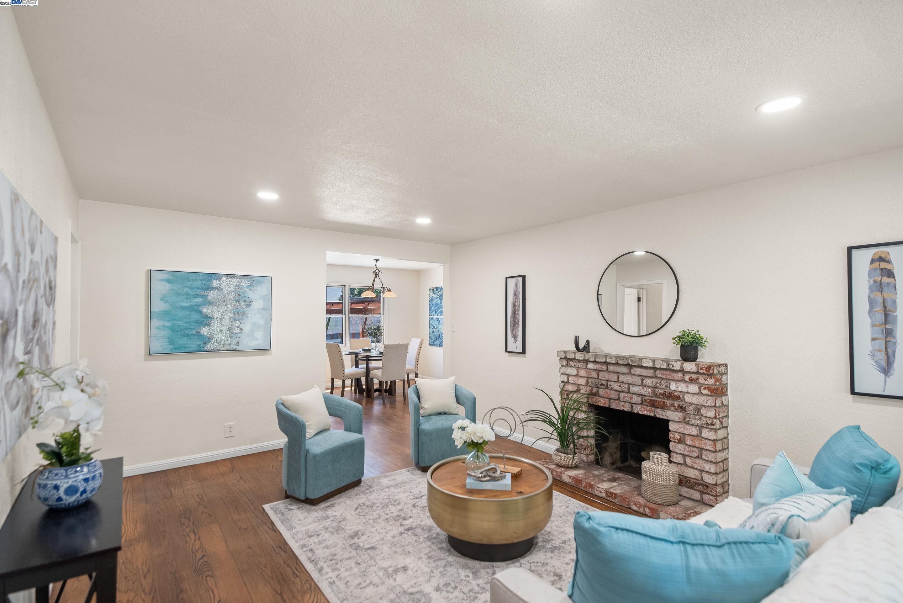 2948 Glenside Dr, Concord, California 94520, 3 Bedrooms Bedrooms, 6 Rooms Rooms,1 BathroomBathrooms,Residential,For Sale,2948 Glenside Dr,41105727