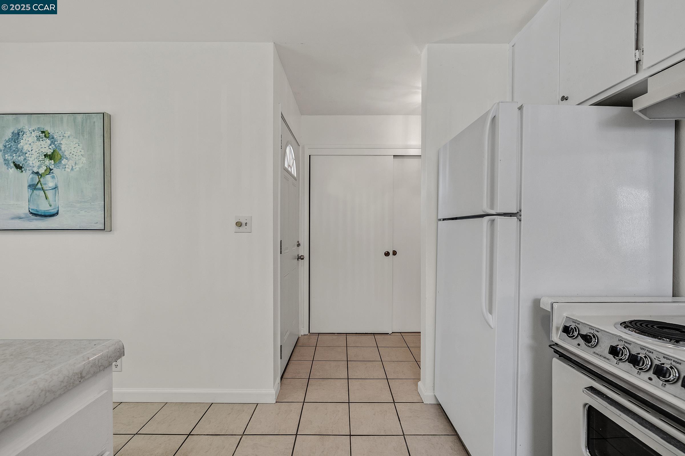 Photo #8: 41105728 Listing: Photo #8