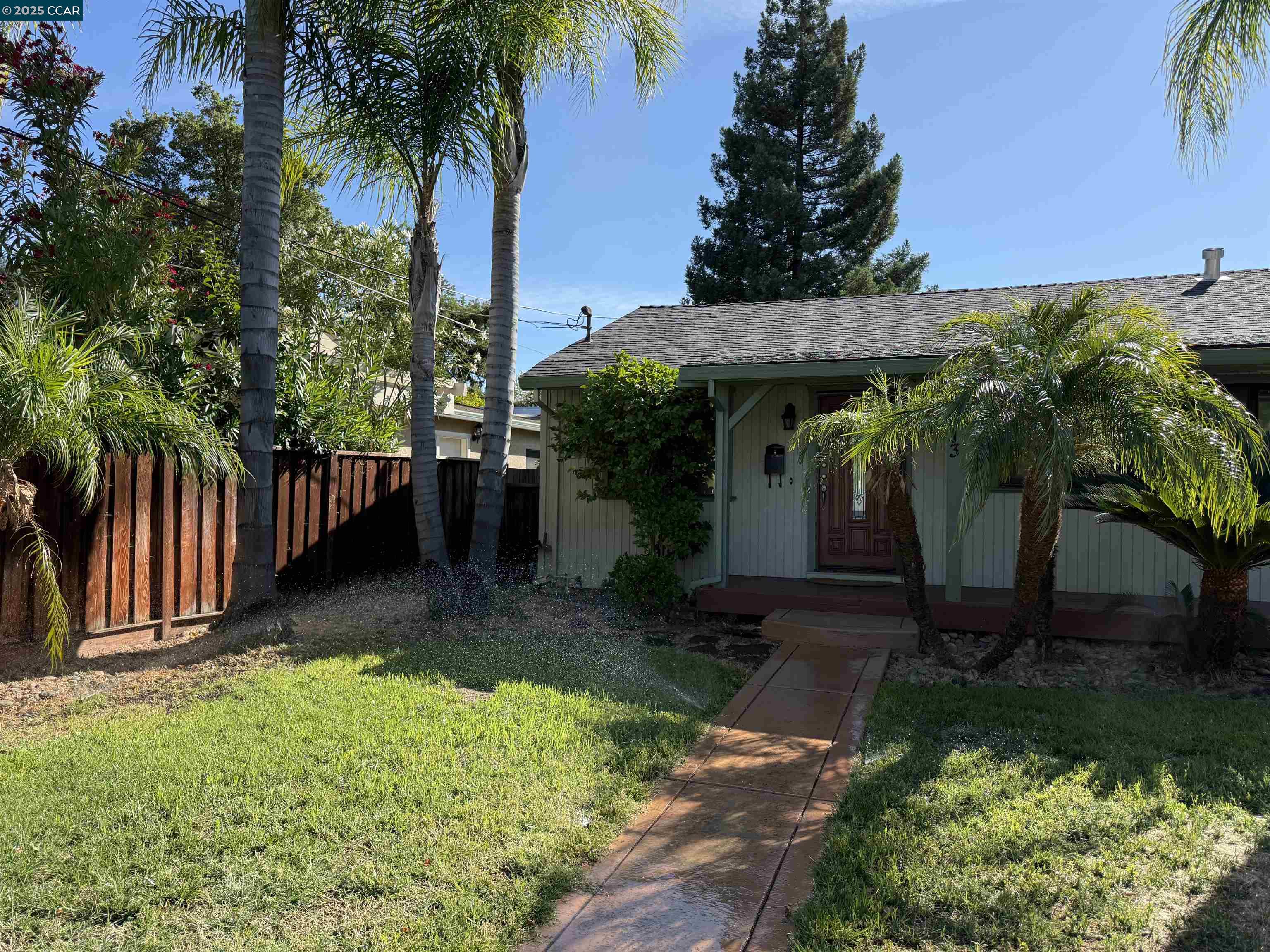 2013 Fir St, Concord, California 94519, 3 Bedrooms Bedrooms, 5 Rooms Rooms,2 BathroomsBathrooms,Residential Lease,For Rent,2013 Fir St,41105729