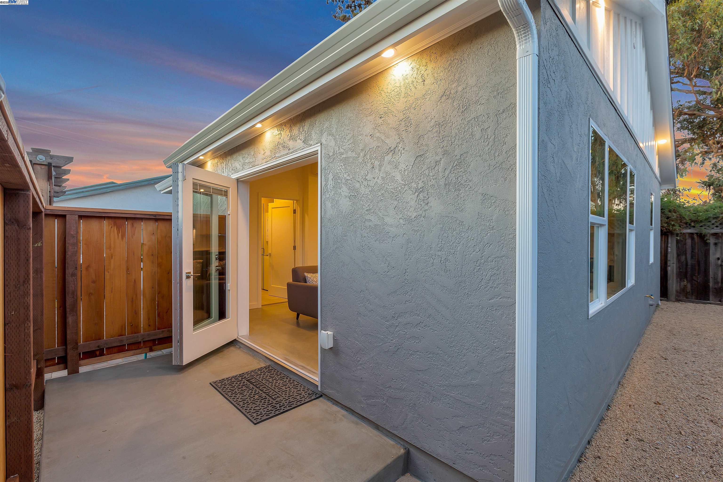 930 Magnolia Drive, Alameda, California 94502, 1 Bedroom Bedrooms, 3 Rooms Rooms,1 BathroomBathrooms,Residential Lease,For Rent,930 Magnolia Drive,41105733