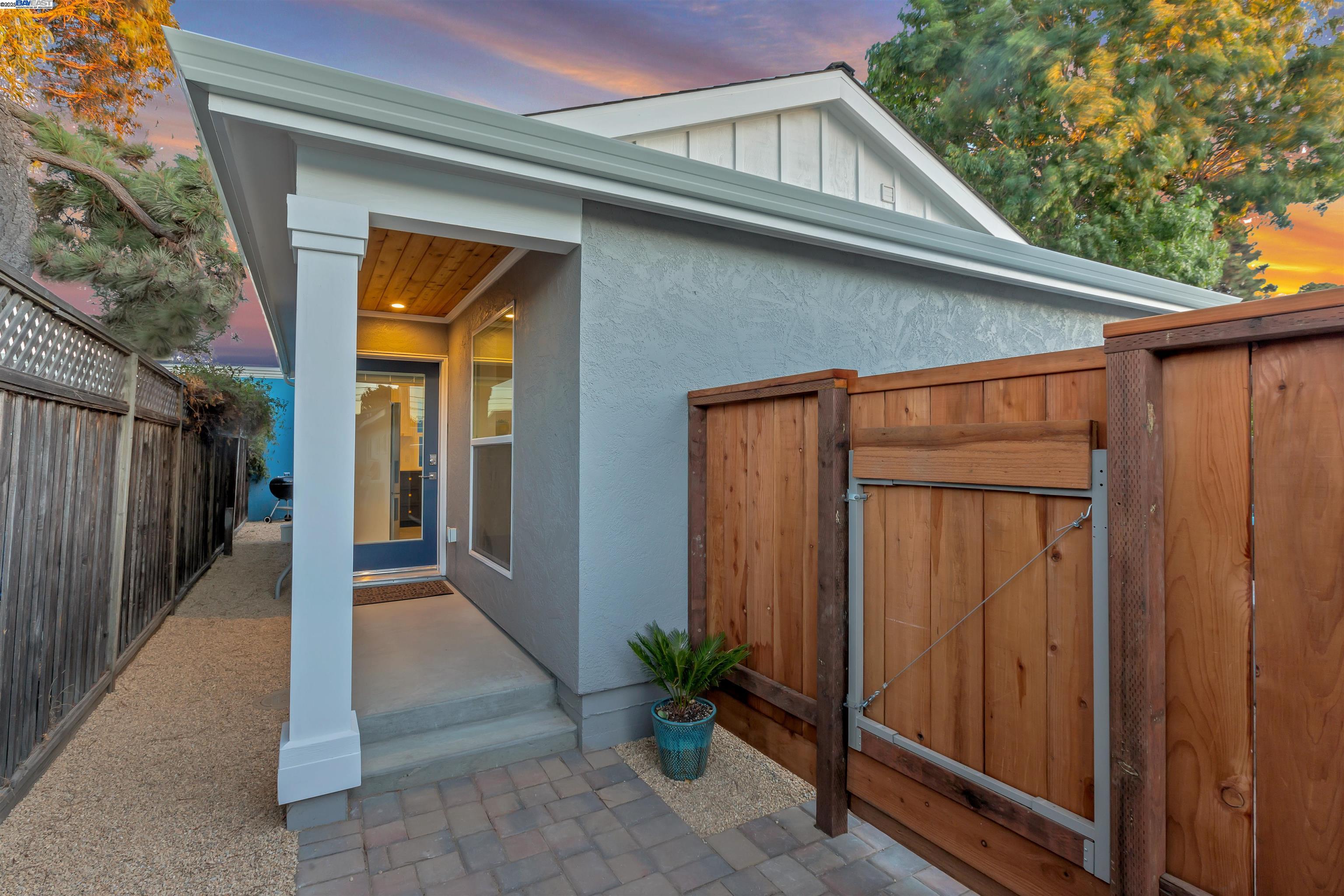930 Magnolia Drive, Alameda, California 94502, 1 Bedroom Bedrooms, 3 Rooms Rooms,1 BathroomBathrooms,Residential Lease,For Rent,930 Magnolia Drive,41105733