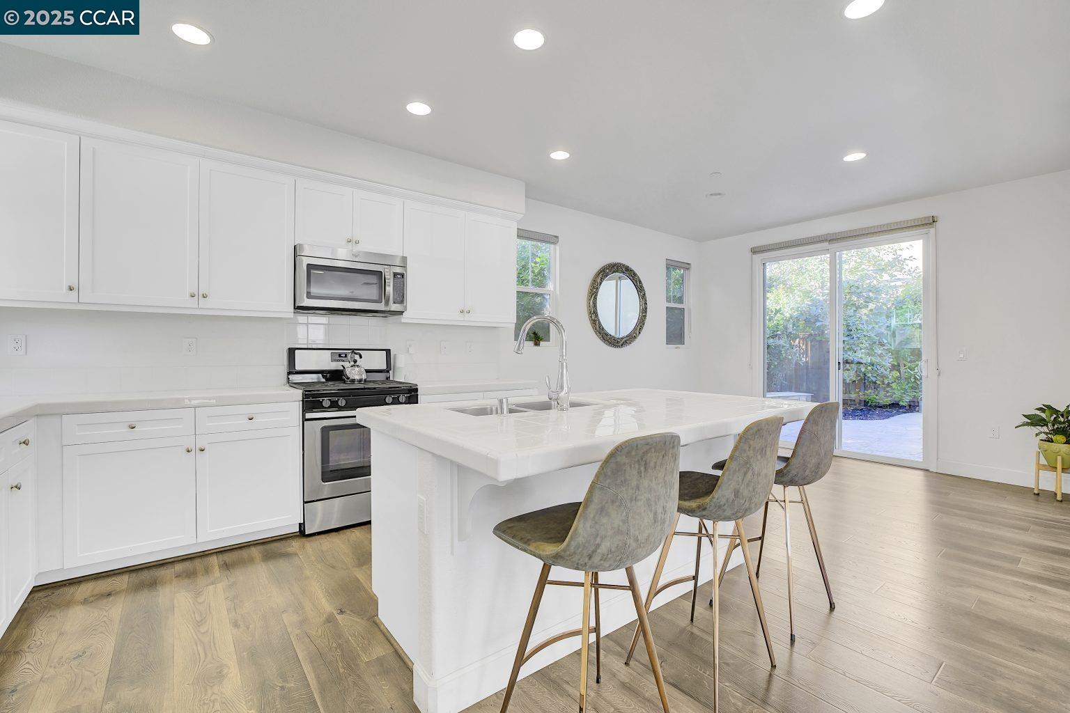 330 Pacifica Dr, Brentwood, California 94513, 3 Bedrooms Bedrooms, 7 Rooms Rooms,2 BathroomsBathrooms,Residential,For Sale,330 Pacifica Dr,41105737