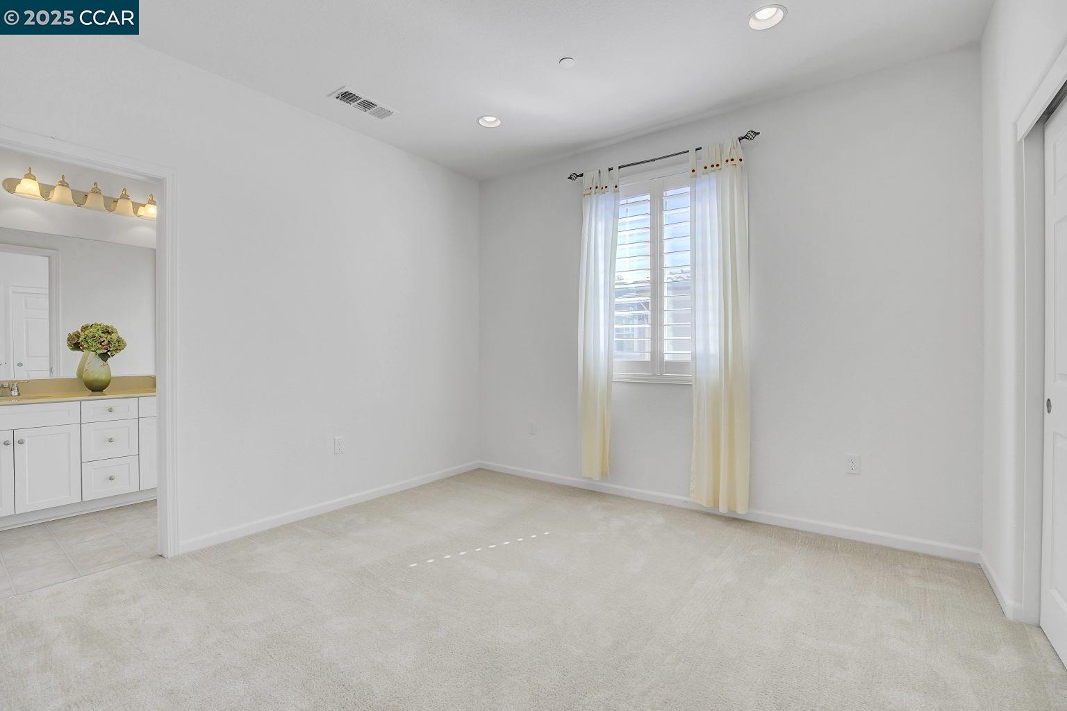 330 Pacifica Dr, Brentwood, California 94513, 3 Bedrooms Bedrooms, 7 Rooms Rooms,2 BathroomsBathrooms,Residential,For Sale,330 Pacifica Dr,41105737