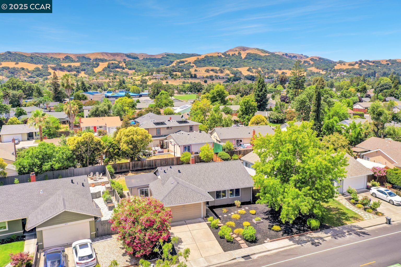 9821 Broadmoor Dr, San Ramon, California 94583, 3 Bedrooms Bedrooms, 8 Rooms Rooms,2 BathroomsBathrooms,Residential,For Sale,9821 Broadmoor Dr,41105739