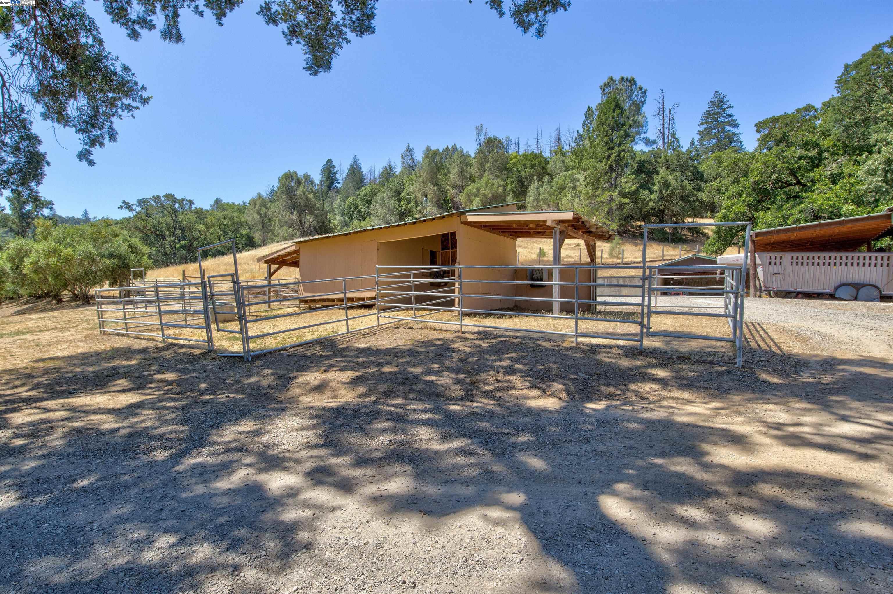 5281 Chiles Pope Valley Rd, Saint Helena, California 94574, 3 Bedrooms Bedrooms, ,2 BathroomsBathrooms,Residential,For Sale,5281 Chiles Pope Valley Rd,41105740