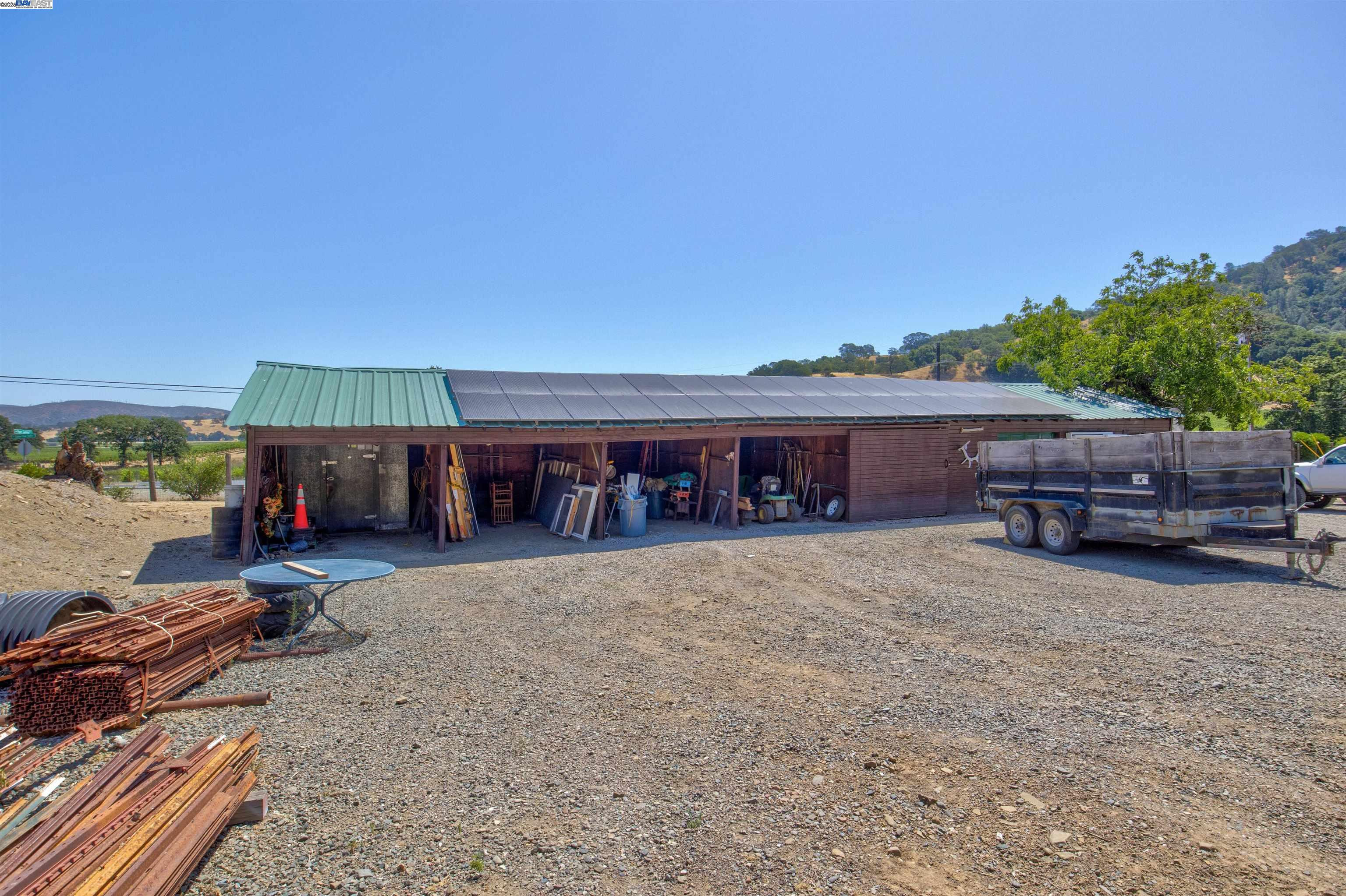 5281 Chiles Pope Valley Rd, Saint Helena, California 94574, 3 Bedrooms Bedrooms, ,2 BathroomsBathrooms,Residential,For Sale,5281 Chiles Pope Valley Rd,41105740