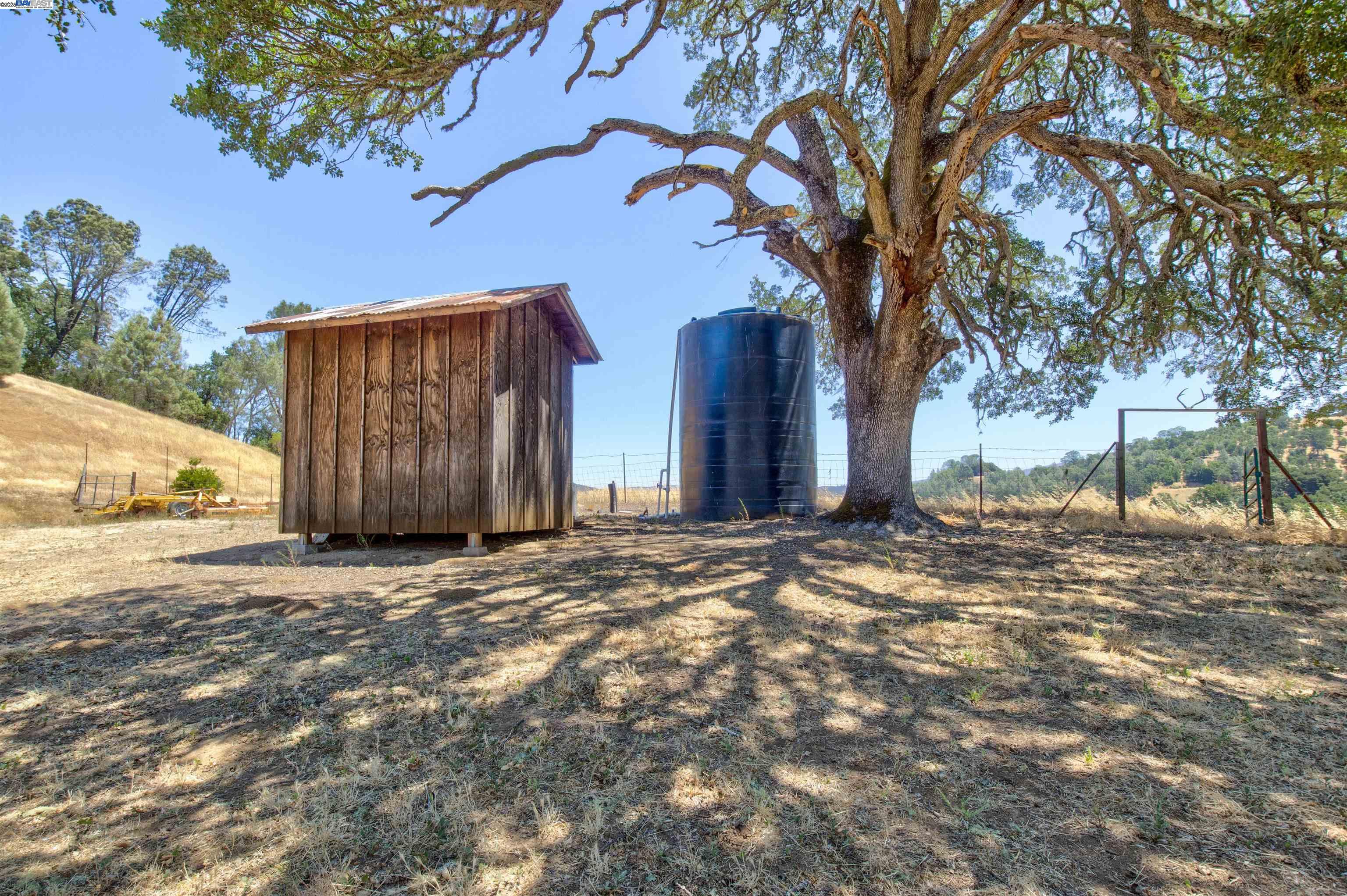 5281 Chiles Pope Valley Rd, Saint Helena, California 94574, 3 Bedrooms Bedrooms, ,2 BathroomsBathrooms,Residential,For Sale,5281 Chiles Pope Valley Rd,41105740