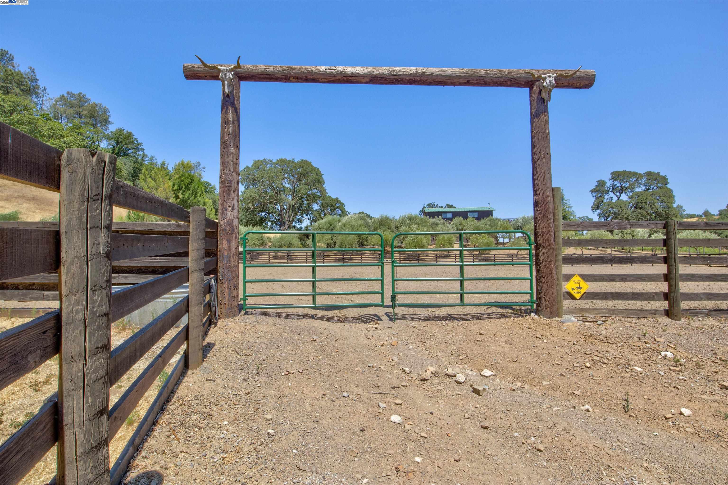 5281 Chiles Pope Valley Rd, Saint Helena, California 94574, 3 Bedrooms Bedrooms, ,2 BathroomsBathrooms,Residential,For Sale,5281 Chiles Pope Valley Rd,41105740