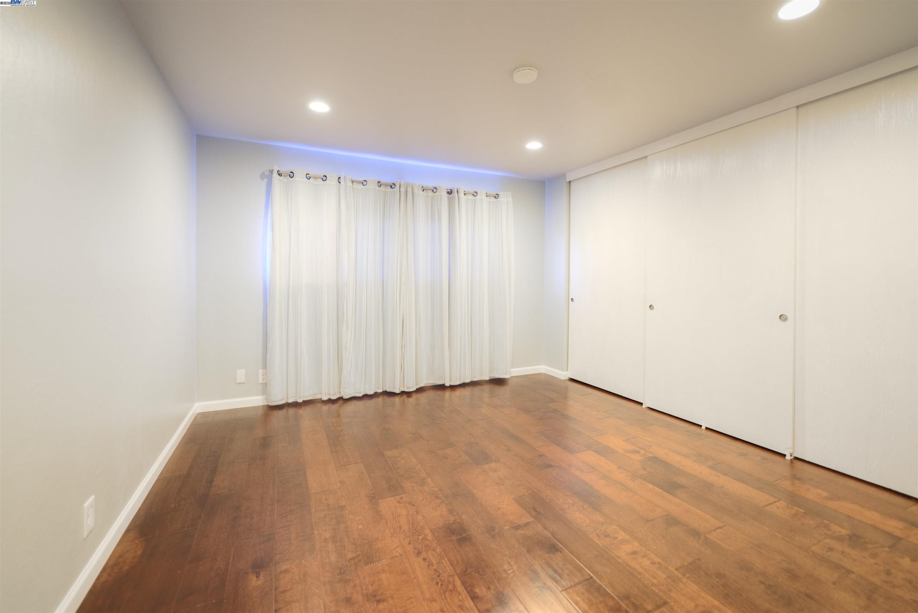Photo #15: 41105742 Listing: Photo #15