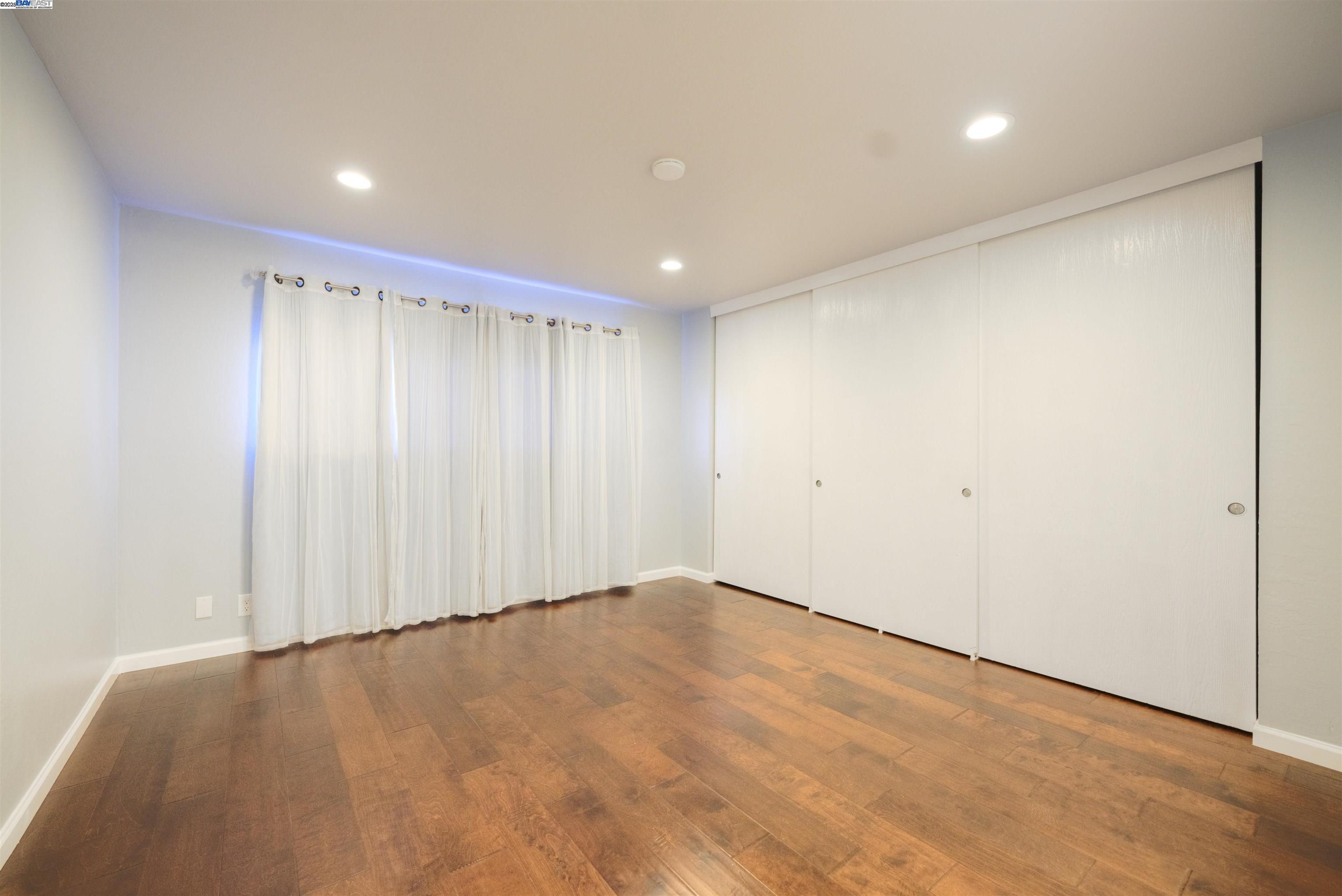 Photo #16: 41105742 Listing: Photo #16
