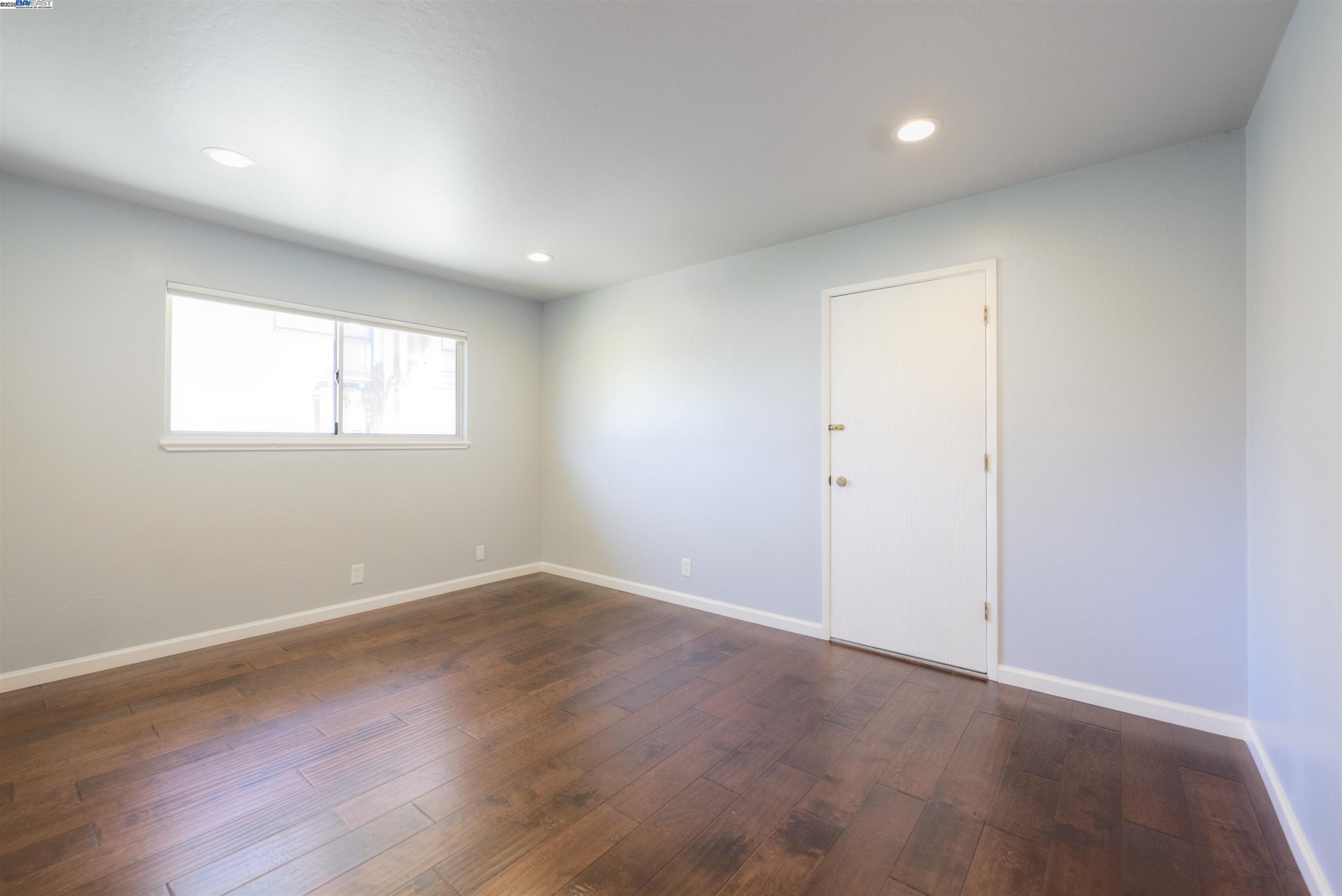 Photo #22: 41105742 Listing: Photo #22