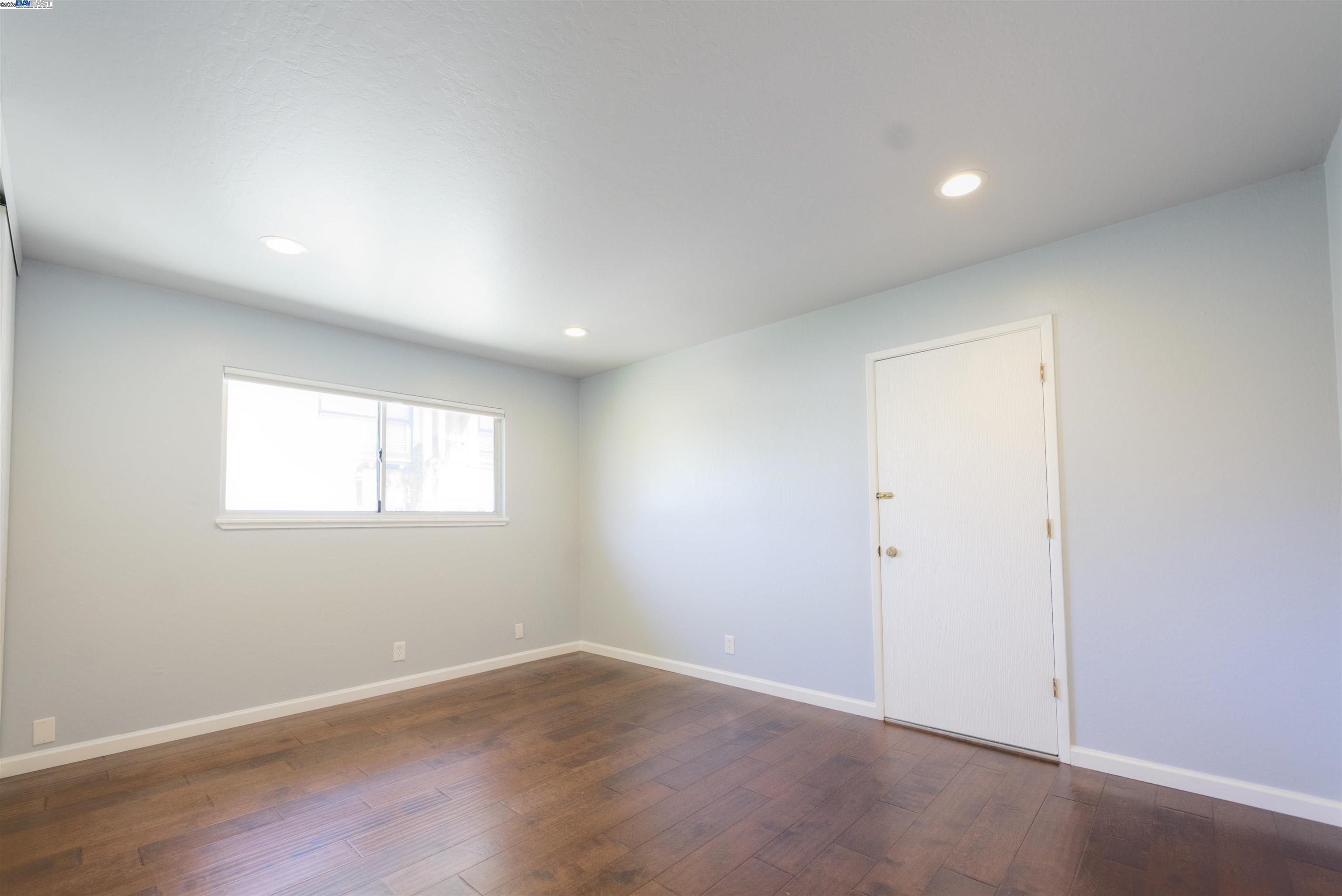Photo #23: 41105742 Listing: Photo #23