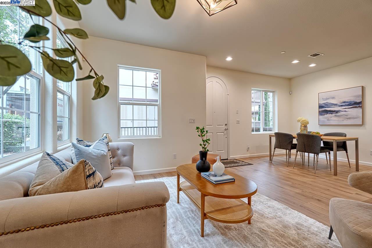 Photo #5: 41105743 Listing 