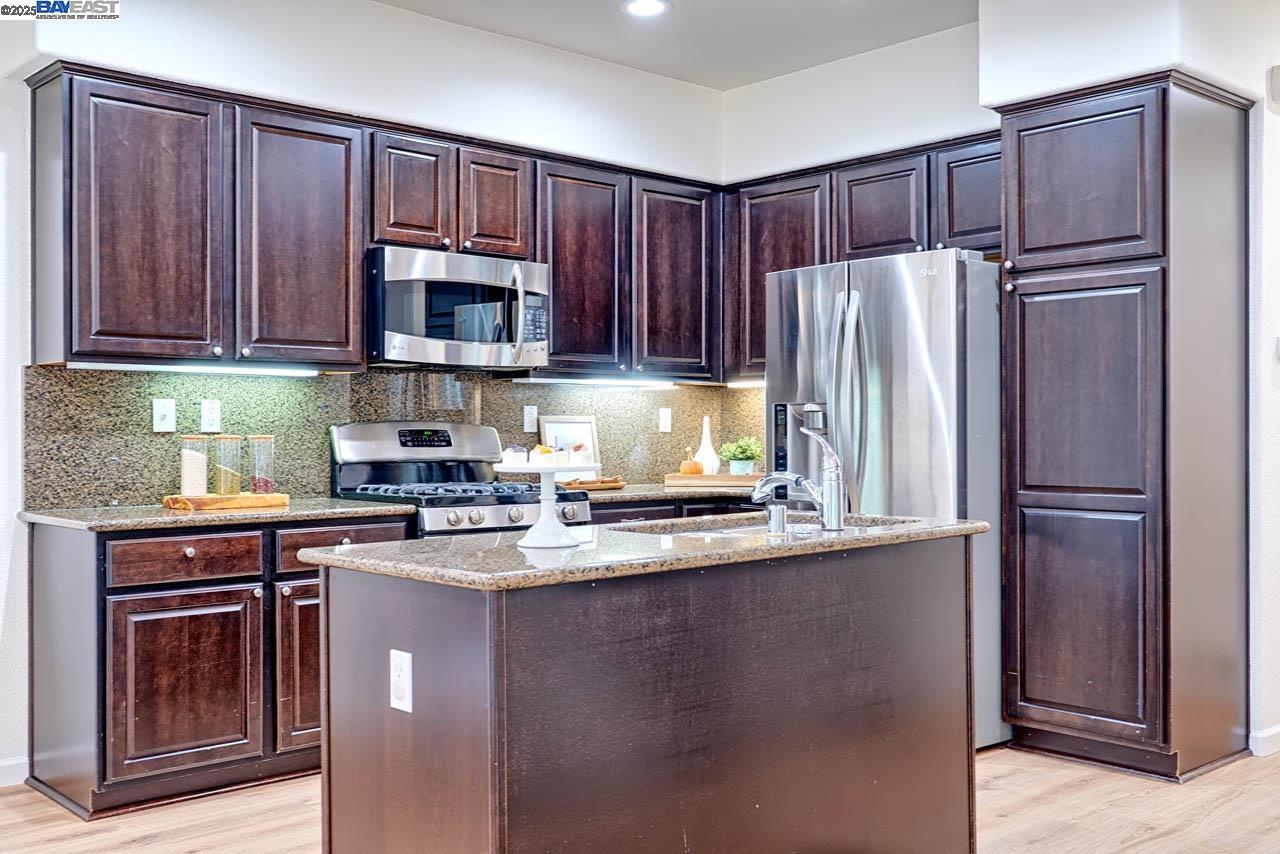 Photo #10: 41105743 Listing: Photo #10