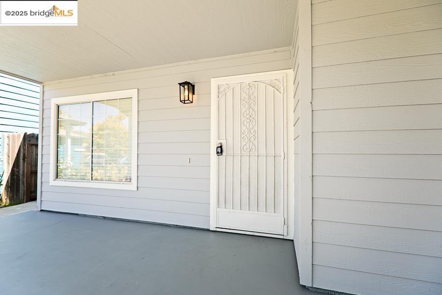 Detail Gallery Image 4 of 30 For 1823 Fort Hall Place, Stockton,  CA 95206 - 2 Beds | 2 Baths