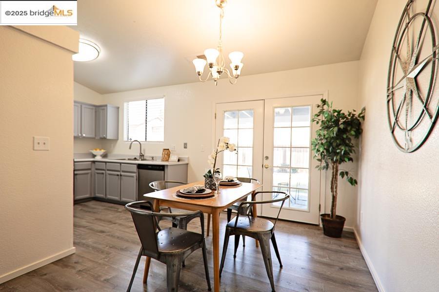 Detail Gallery Image 10 of 30 For 1823 Fort Hall Place, Stockton,  CA 95206 - 2 Beds | 2 Baths