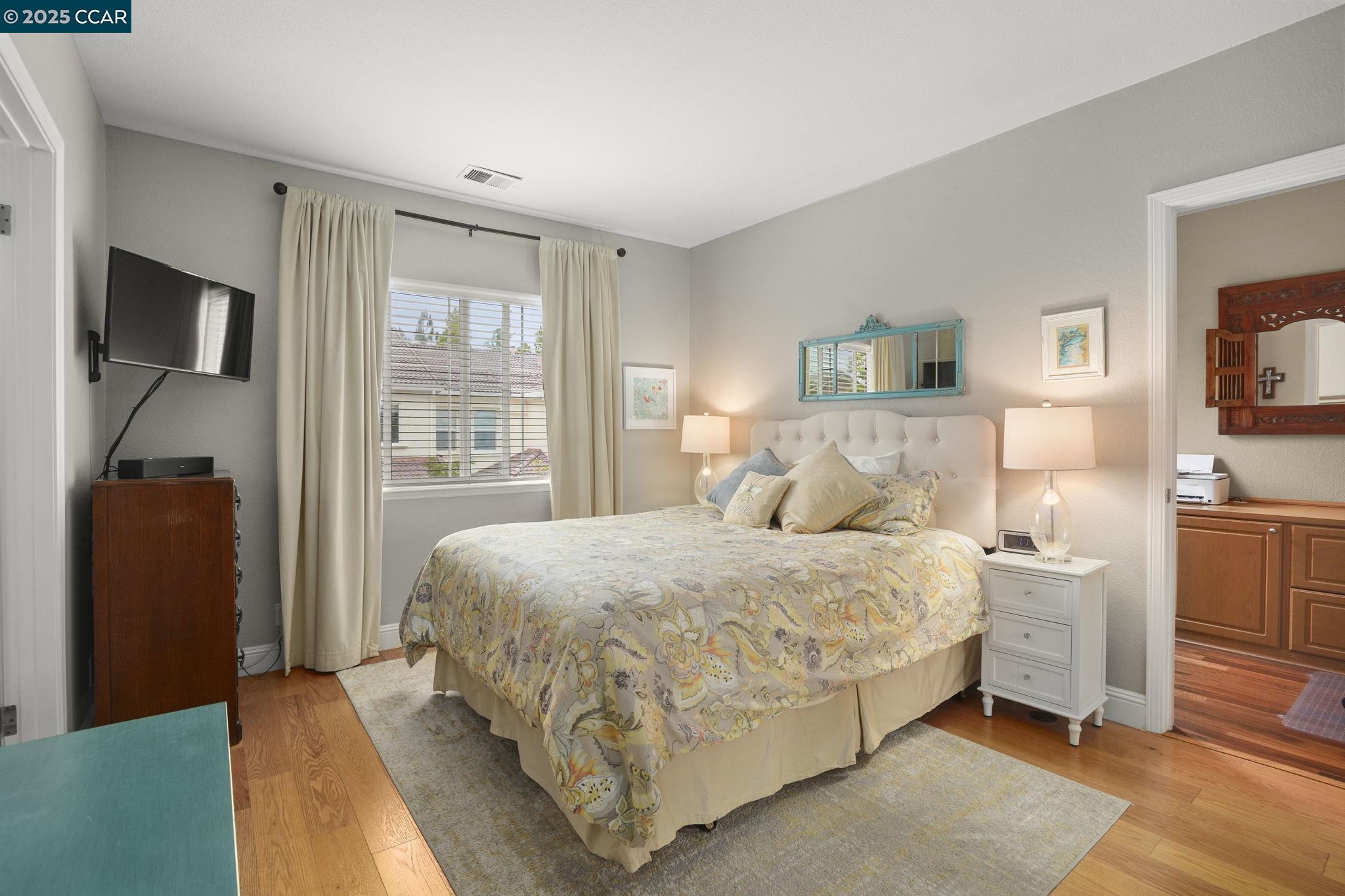Photo #11: 41105748 Listing: Photo #11
