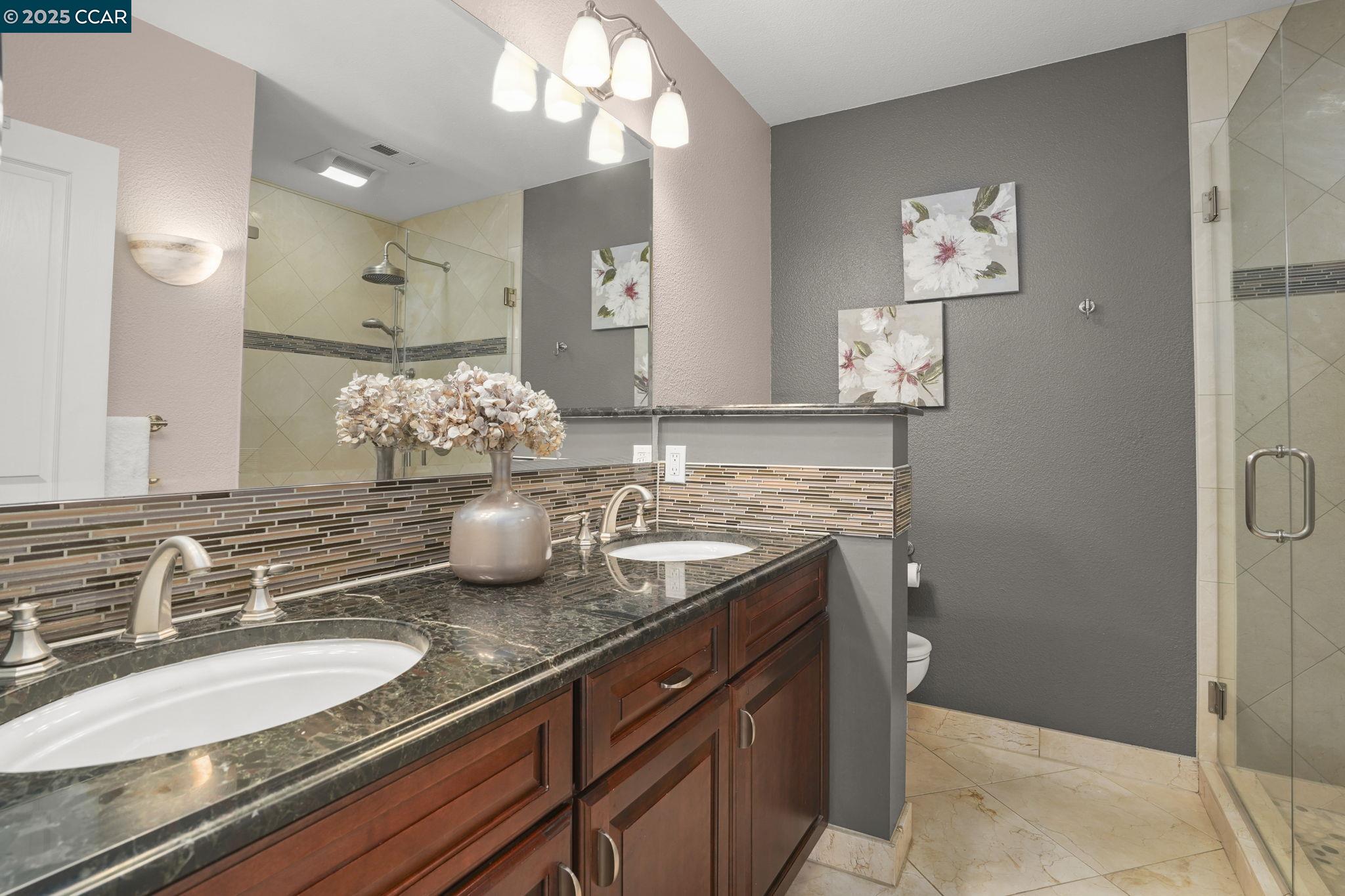 Photo #12: 41105748 Listing: Photo #12