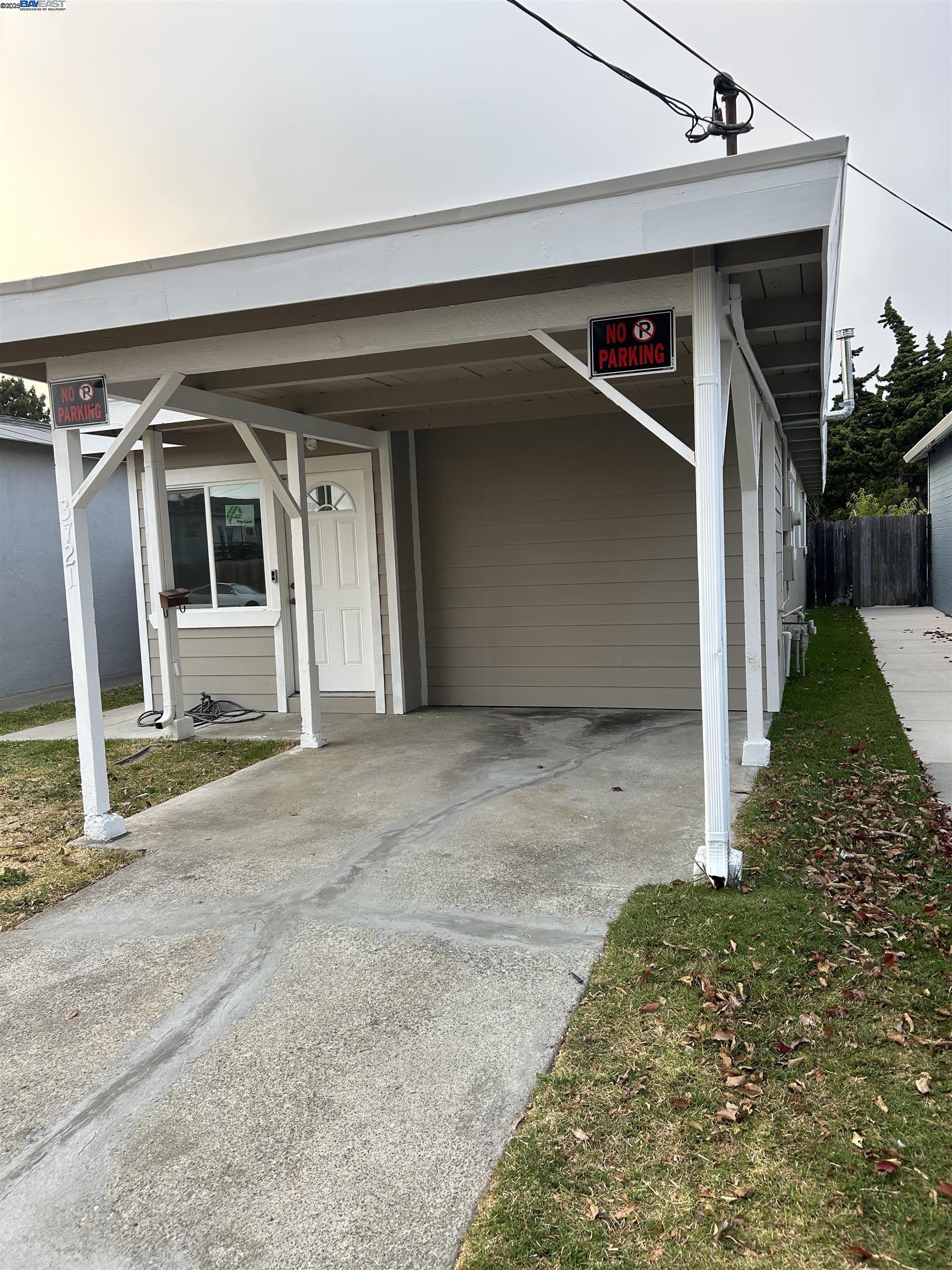 Detail Gallery Image 11 of 12 For 3721 Ohio Ave, Richmond,  CA 94804 - 2 Beds | 1 Baths