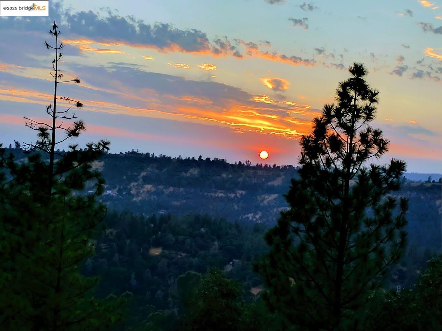 18900 Horizon Court, Tuolumne, California 95379, 3 Bedrooms Bedrooms, 6 Rooms Rooms,2 BathroomsBathrooms,Residential,For Sale,18900 Horizon Court,41105750