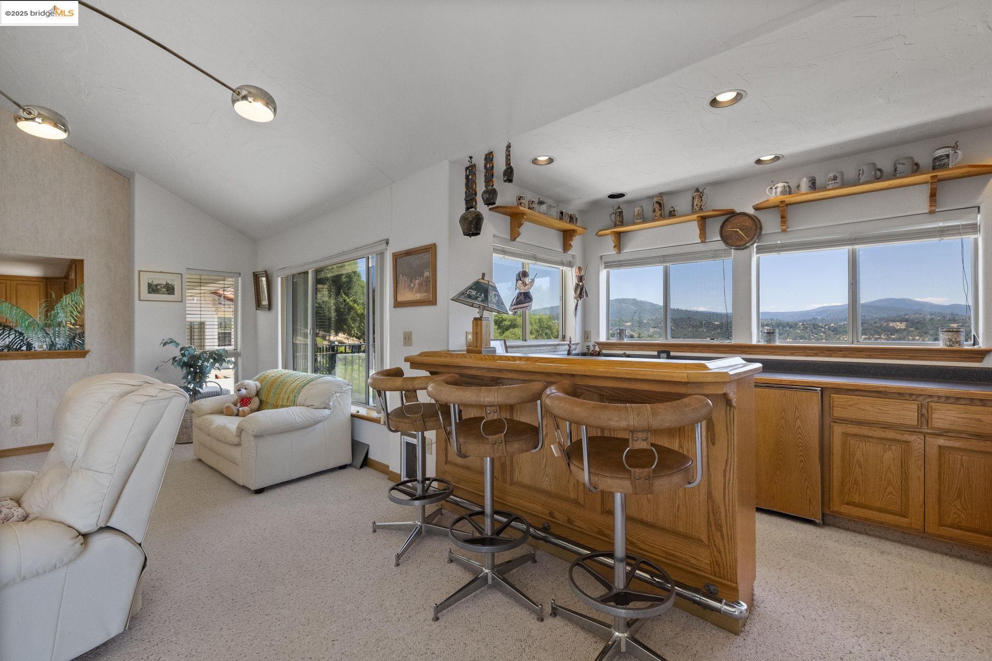 16411 Crestridge Ave, Sonora, California 95370, 4 Bedrooms Bedrooms, 9 Rooms Rooms,3 BathroomsBathrooms,Residential,For Sale,16411 Crestridge Ave,41105753