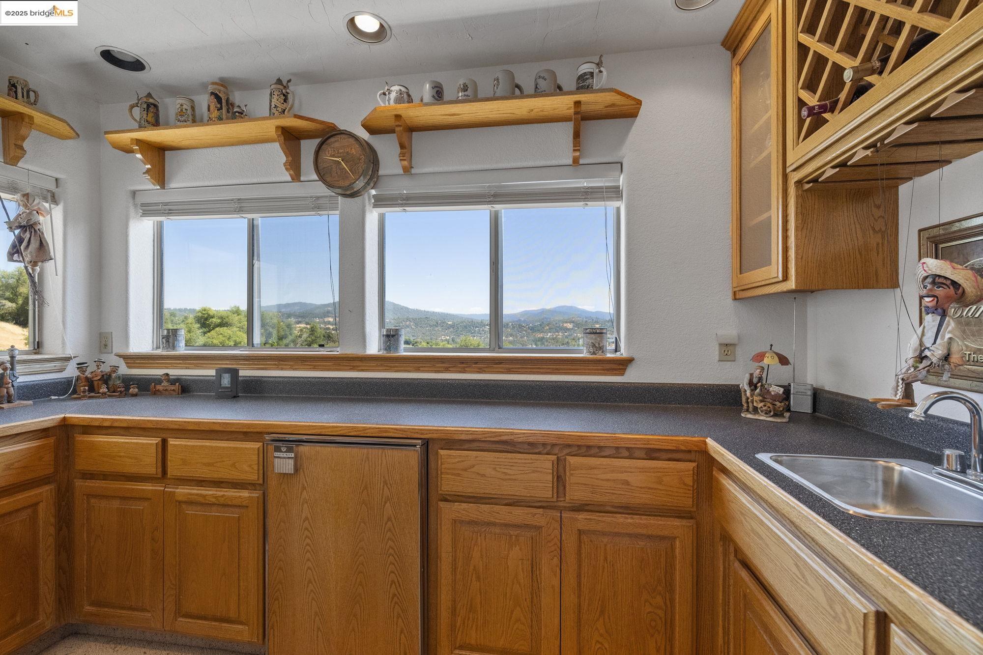 16411 Crestridge Ave, Sonora, California 95370, 4 Bedrooms Bedrooms, 9 Rooms Rooms,3 BathroomsBathrooms,Residential,For Sale,16411 Crestridge Ave,41105753