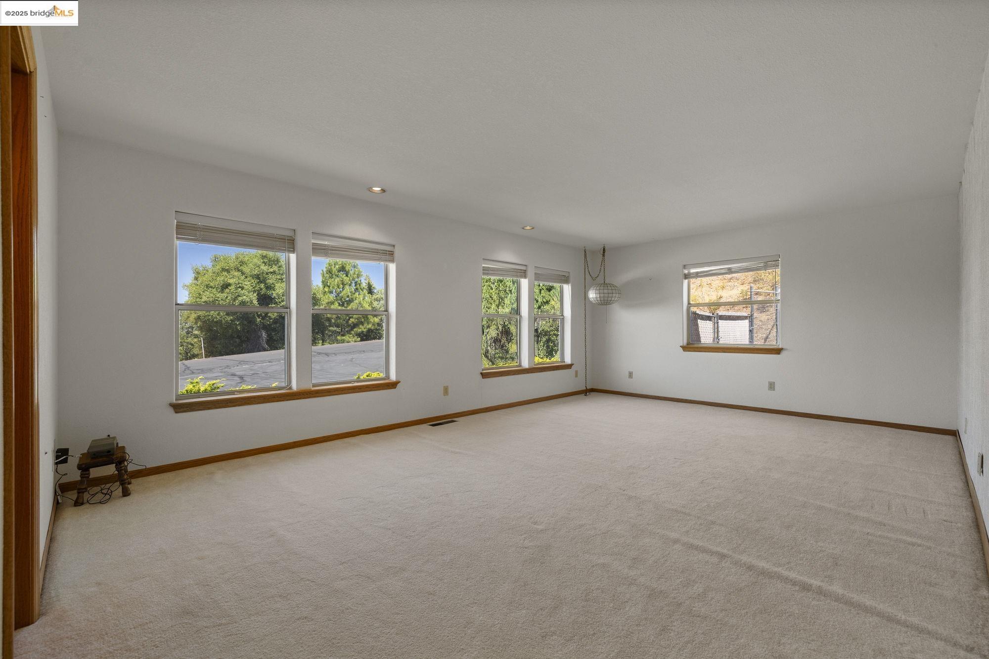 16411 Crestridge Ave, Sonora, California 95370, 4 Bedrooms Bedrooms, 9 Rooms Rooms,3 BathroomsBathrooms,Residential,For Sale,16411 Crestridge Ave,41105753
