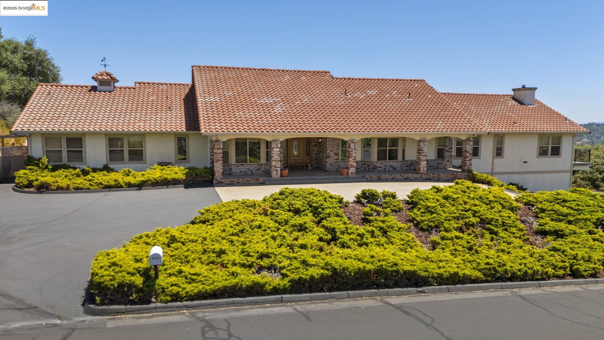 16411 Crestridge Ave, Sonora, California 95370, 4 Bedrooms Bedrooms, 9 Rooms Rooms,3 BathroomsBathrooms,Residential,For Sale,16411 Crestridge Ave,41105753