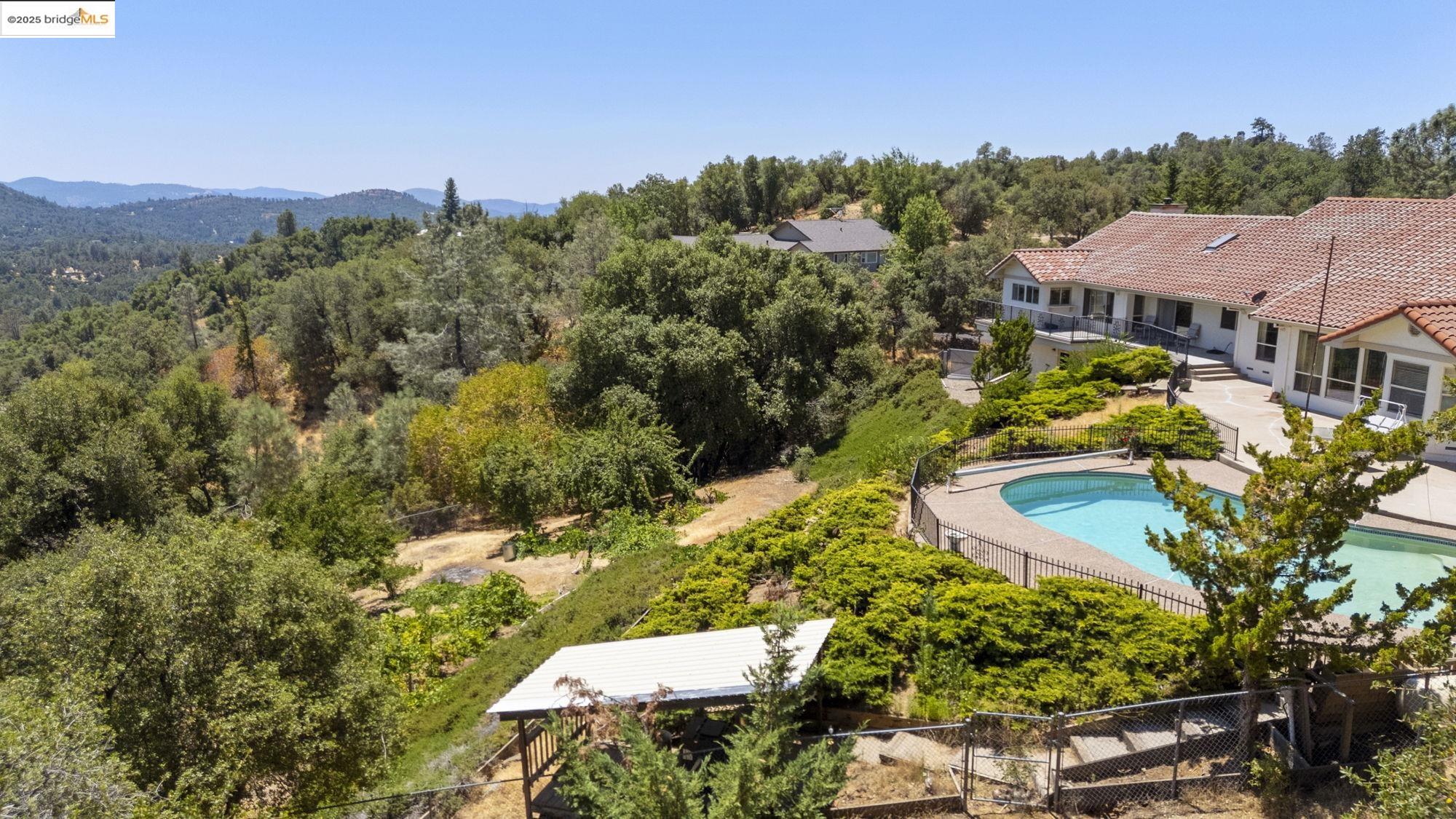16411 Crestridge Ave, Sonora, California 95370, 4 Bedrooms Bedrooms, 9 Rooms Rooms,3 BathroomsBathrooms,Residential,For Sale,16411 Crestridge Ave,41105753
