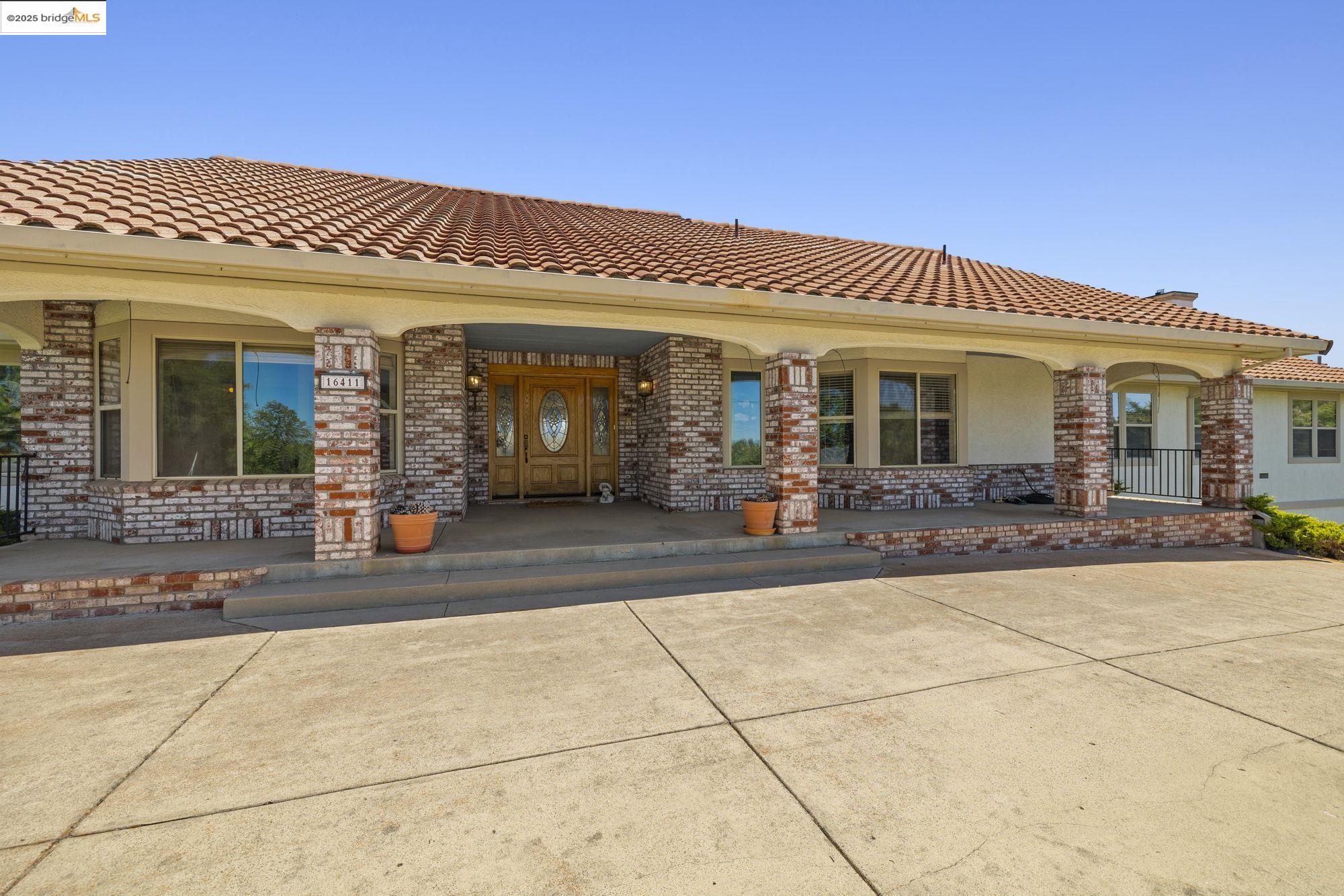 16411 Crestridge Ave, Sonora, California 95370, 4 Bedrooms Bedrooms, 9 Rooms Rooms,3 BathroomsBathrooms,Residential,For Sale,16411 Crestridge Ave,41105753