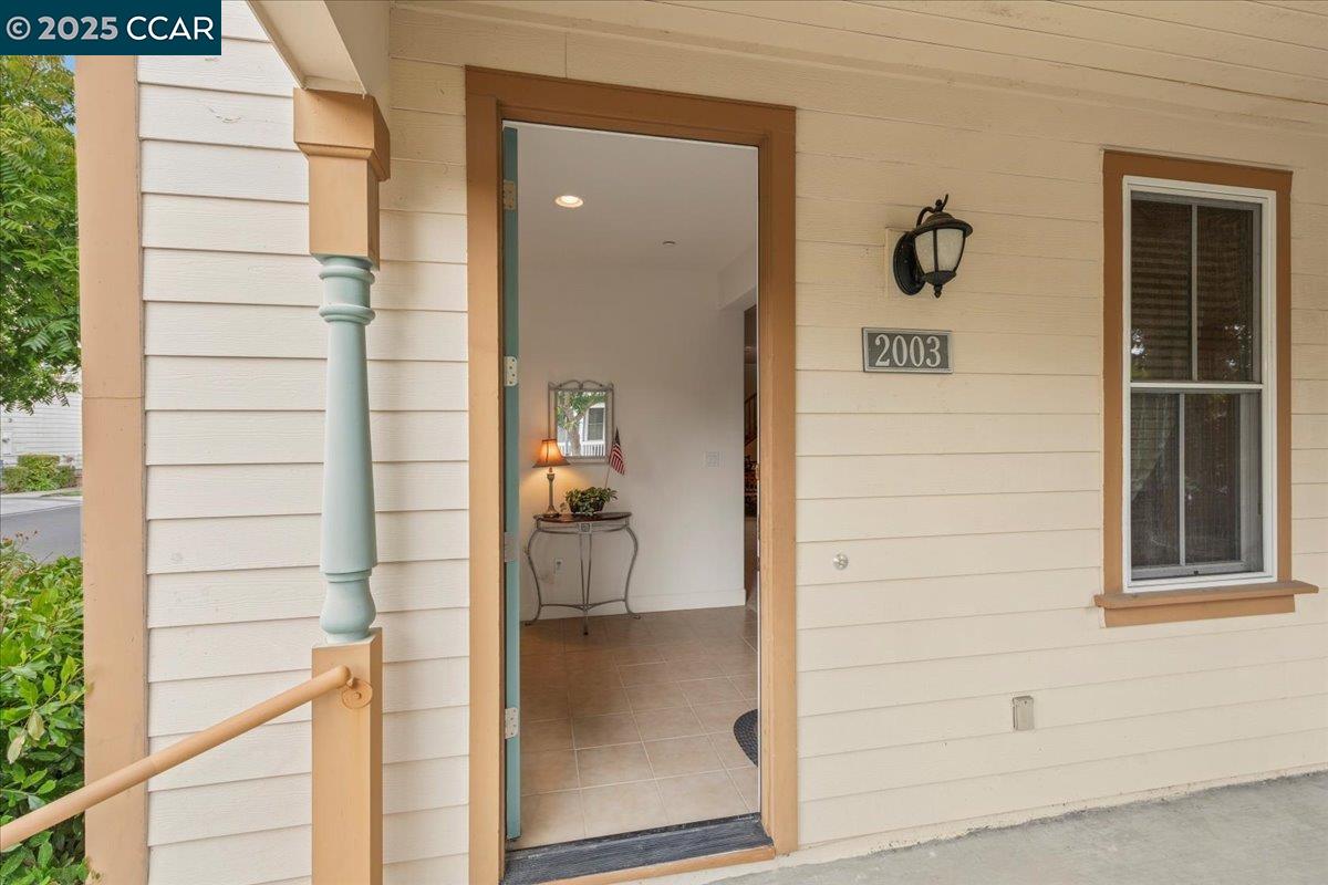 2003 De Anza Ln, Hercules, California 94547, 3 Bedrooms Bedrooms, 6 Rooms Rooms,2 BathroomsBathrooms,Residential,For Sale,2003 De Anza Ln,41105754